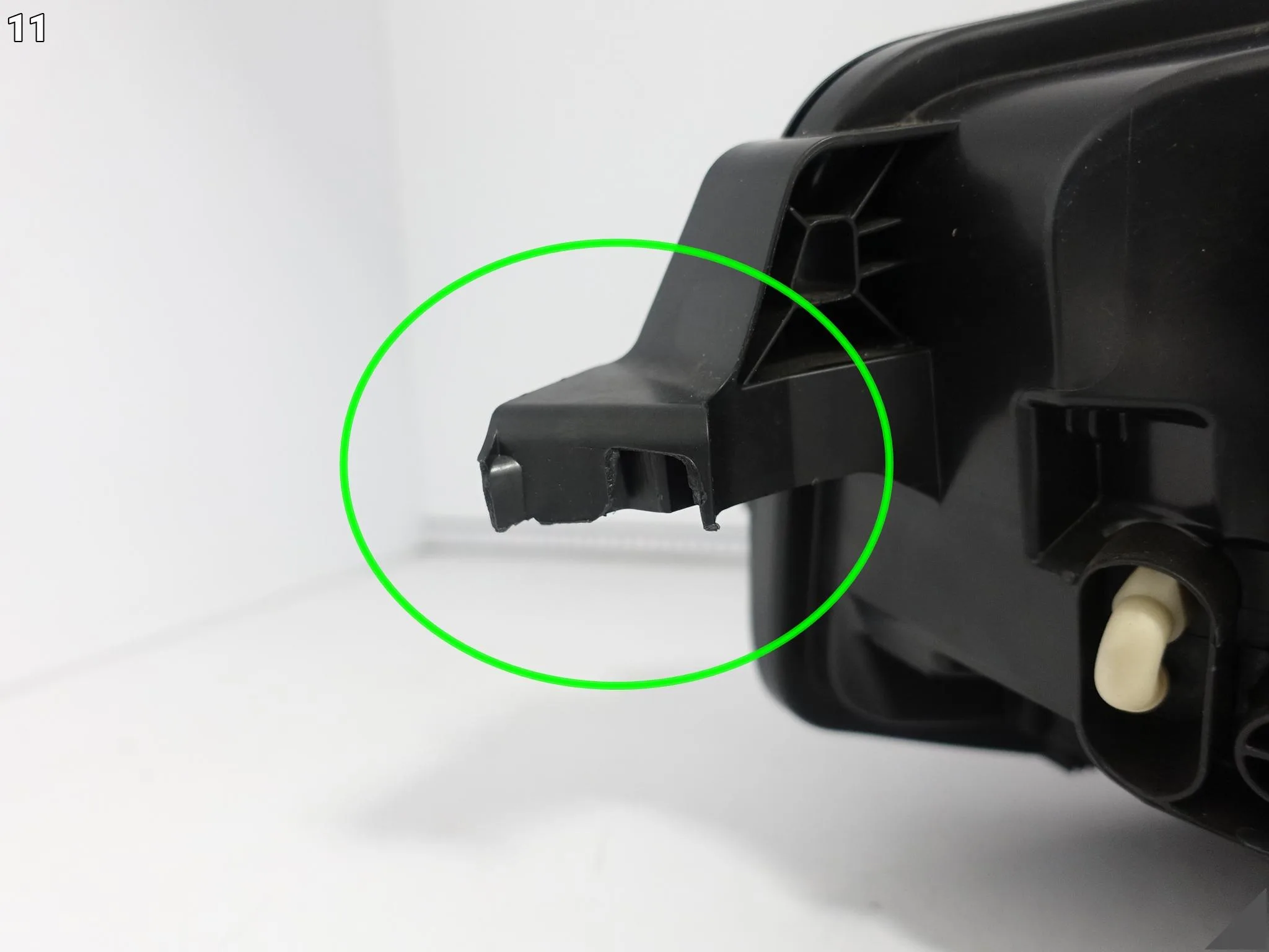 VW TRANSPORTER T7 7T0 7T1 24- LAMPA PÓŁ LOW LED PRAWA PRZÓD EUROPA e6b80917b915da7999bdeda0bfb6e79b