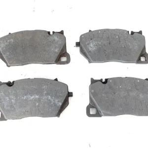 LAMBORGHINI URUS BENTLEY BENTAYGA KLOCKI HAMULCOWE CERAMICZNE PRZÓD b743a017c8e596aef5b07c399d5db909