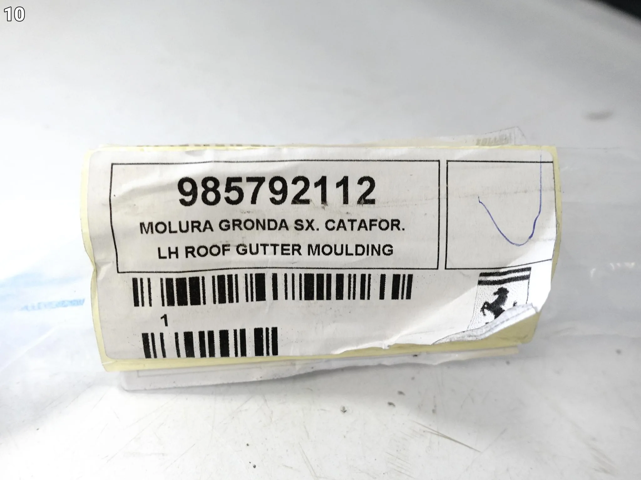 FERRARI ROMA COUPE F169 20-24 LISTWA OSŁONA DACHOWA LEWA ORG 985792112 cb55b0f2dac8f40d8dd6cc88f13f9055