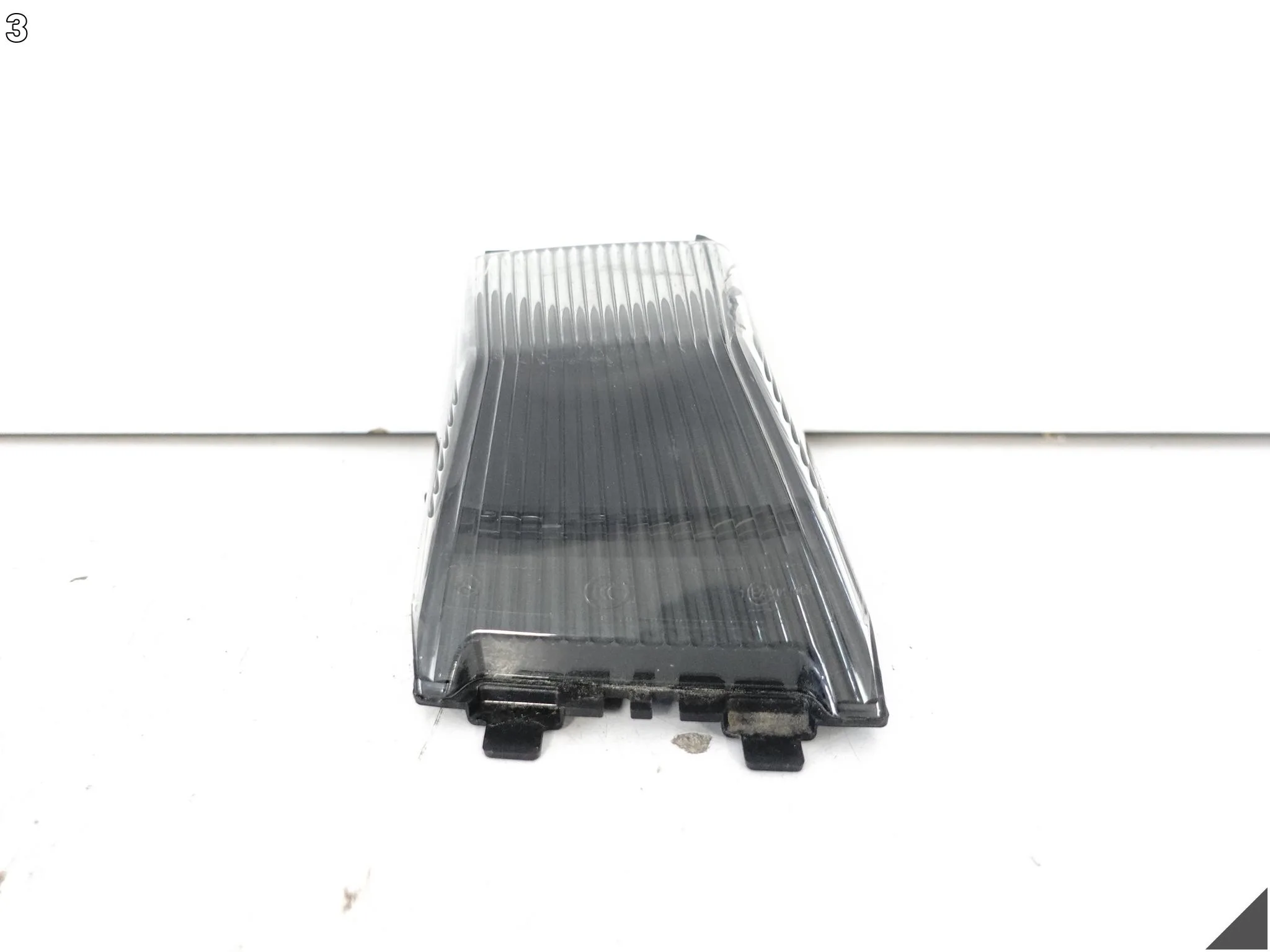 MERCEDES G-KLASA W463 W464 18- KIERUNKOWSKAZ MIGACZ BŁOTNIK PRZÓD PRAWY 96db0f628fa669d84e2dd6cc4aabc75e