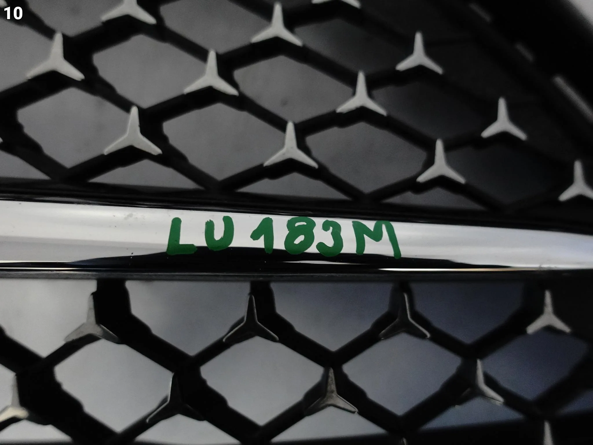 MERCEDES C-KLASA W206 S206 AMG LINE 21- GRILL ATRAPA KRATKA W ZDERZAK PRZÓD 3f2bac8ee0a543228d11a8fe3b5c68e3