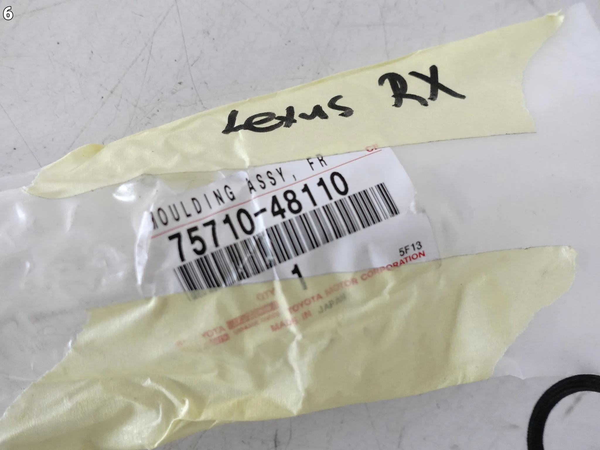 LEXUS RX V 5 RX450 RX350 22- LISTWA ZGARNIAJĄCA SZYBY PRZÓD PRAWA CHROM 355aa6f00eb843b8c011ecdab6f9483a