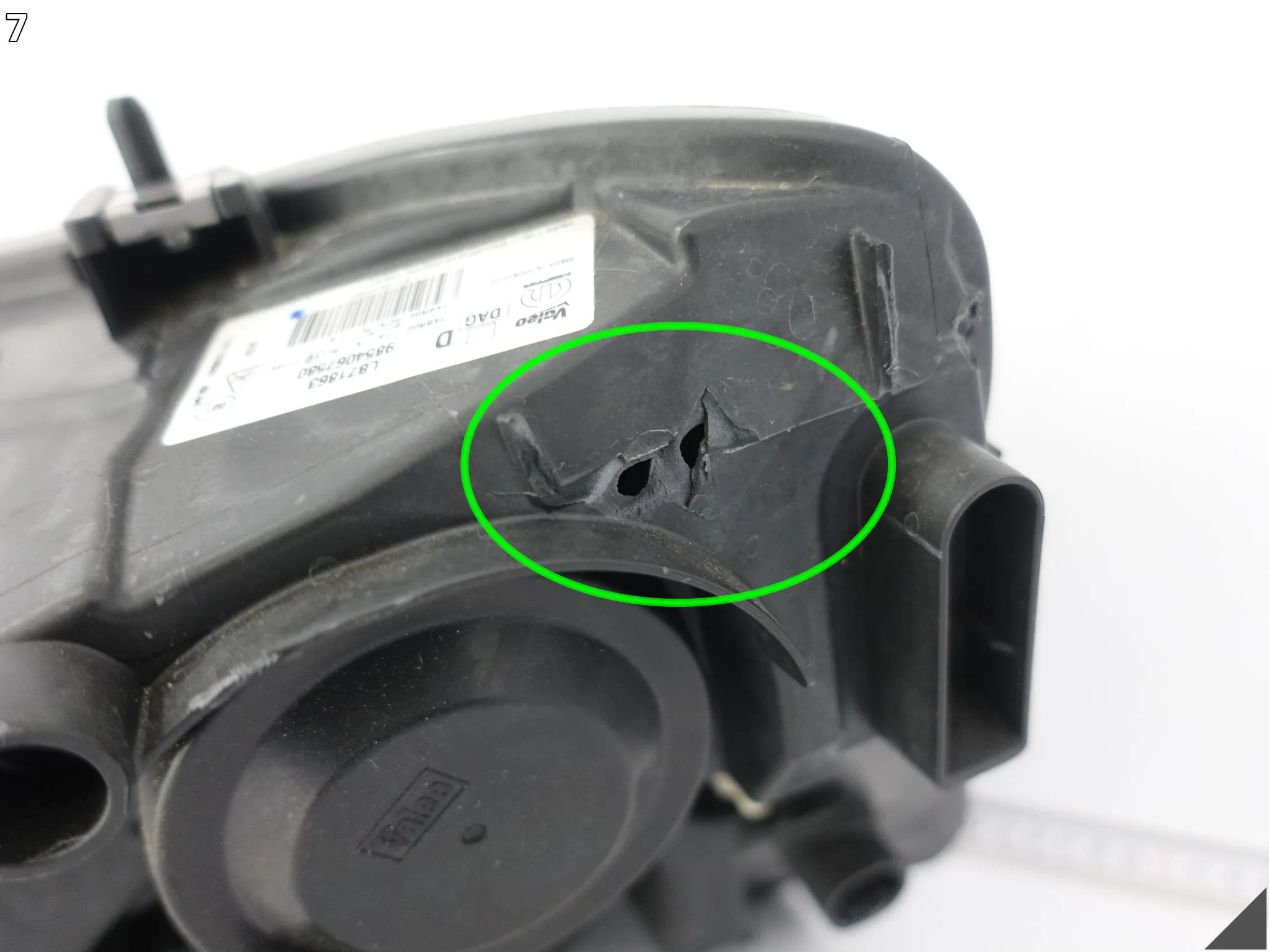 CITROEN BERLINGO FIAT DOBLO III OPEL COMBO IV LIFT 24- LAMPA HALOGEN PRAWA 99e192b2658538a7f7d57775f7ef90b5