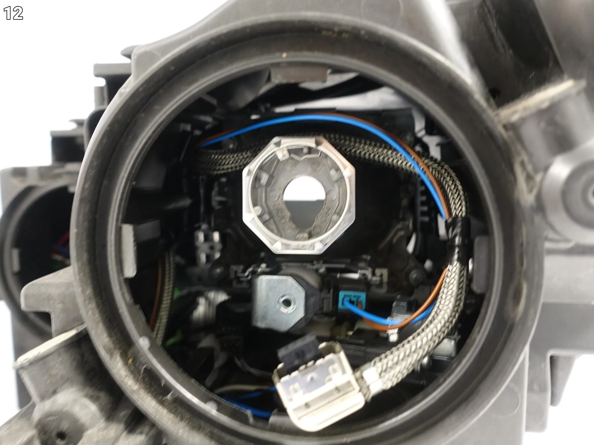VW SHARAN II 7N1 7N0 10-23 LIFT LAMPA XENON + LED SKRĘTNA PRAWA PRZÓD EU 84ab70775ef548b9f7493cf665dc637e