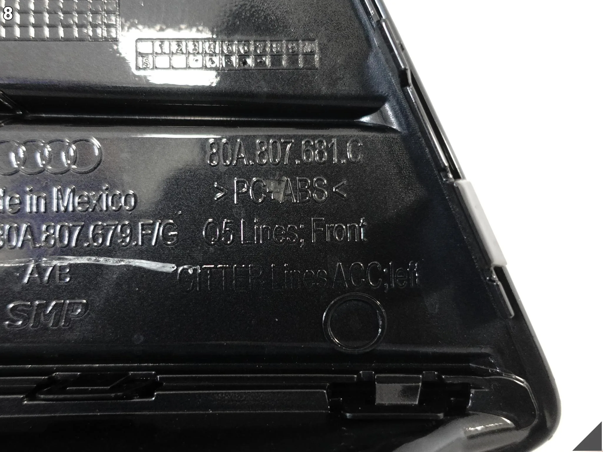 AUDI Q5 II ZWYKŁA 80A FY 17-20 KRATKA WLOT LISTWA ZDERZAK PRZÓD LEWA PPW 7485712a0ba91f0b2f111f56f7e46101