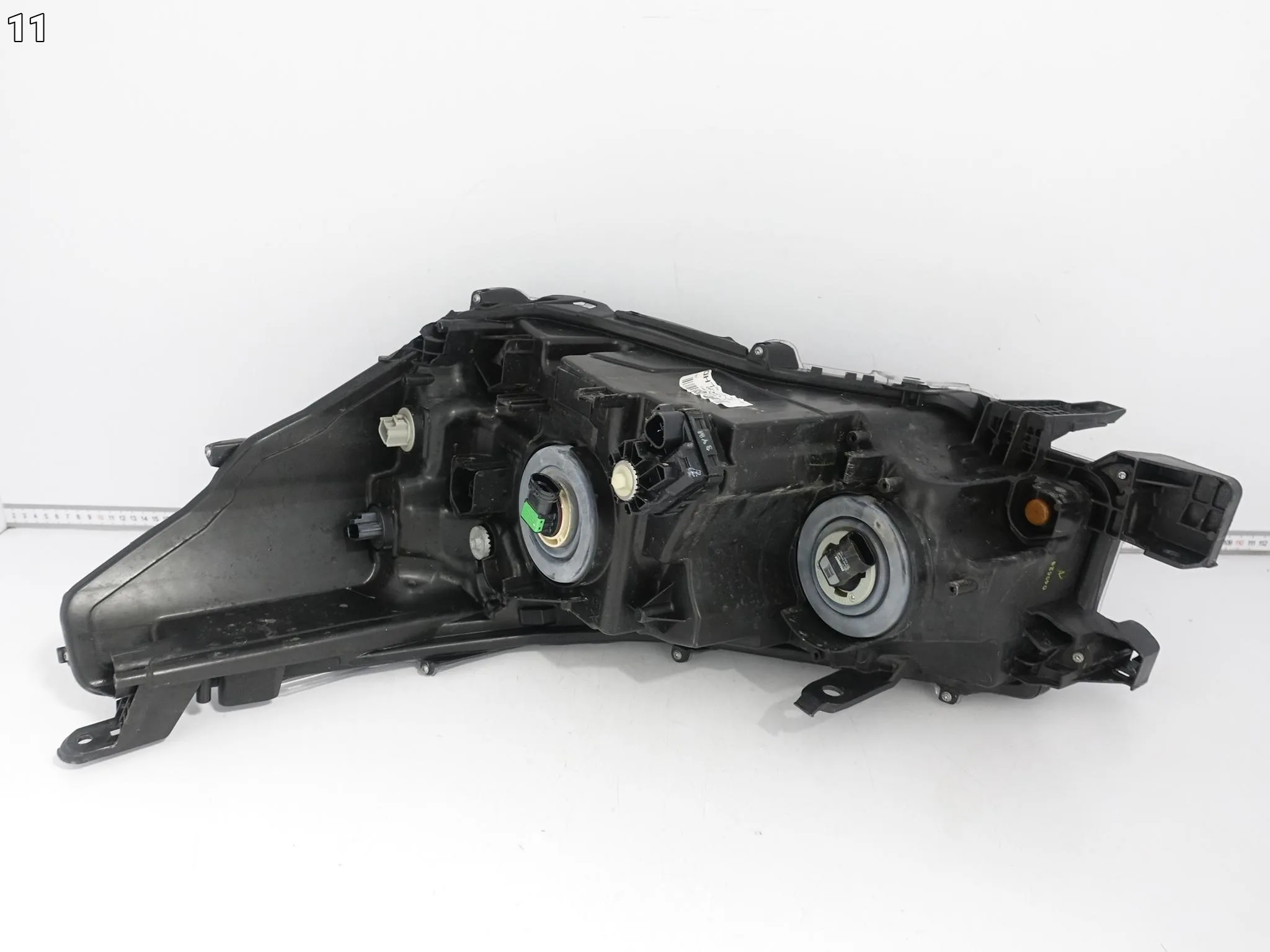 TOYOTA HILUX VIII 8 20-24 LIFT LAMPA PRAWA ZWYKŁA HALOGEN PRZÓD EUROPA 8dffce4b805ab0cb6c3e584c55c0db48