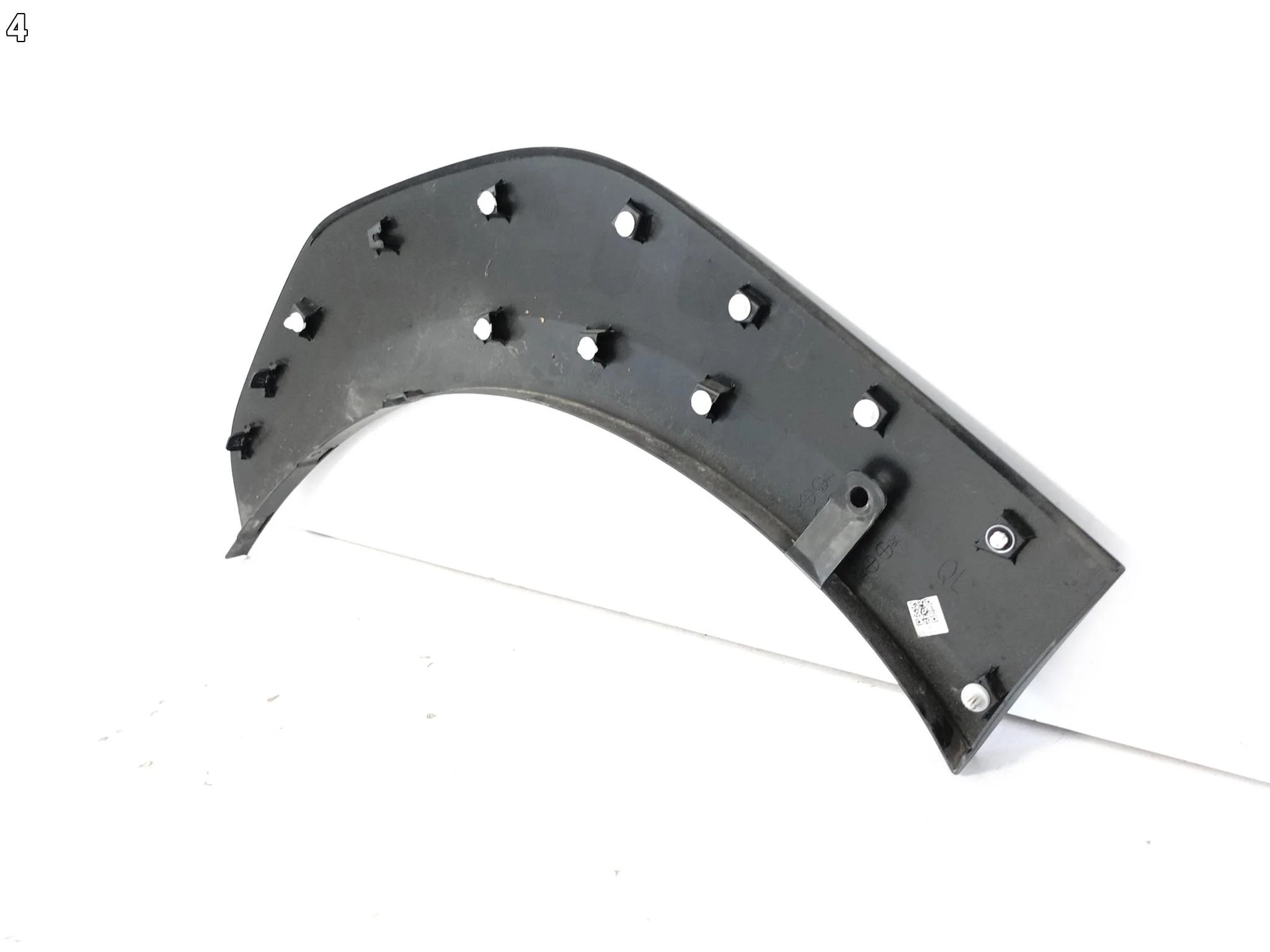 TOYOTA BZ4X SUBARU SOLTERRA 22- LISTWA OSŁONA NA BŁOTNIK TYŁ LEWA 4169b9ecde683e67ed60f215d593ae9a
