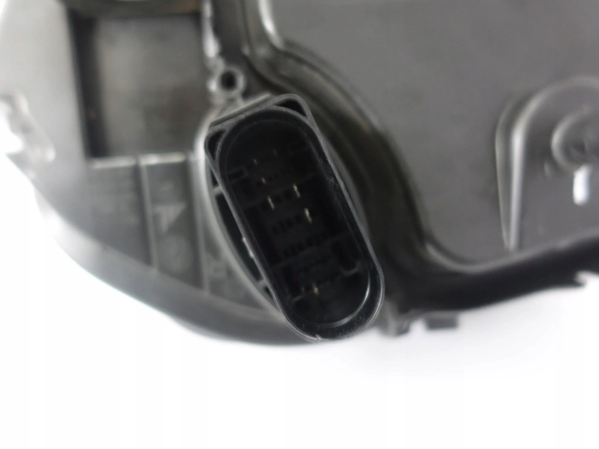 PORSCHE MACAN 95B LIFT 18-22 FULL LED PRAWA EU LAMPA *LED’y nie działają* 6582c4c457dd0444d1edd47be77f8511