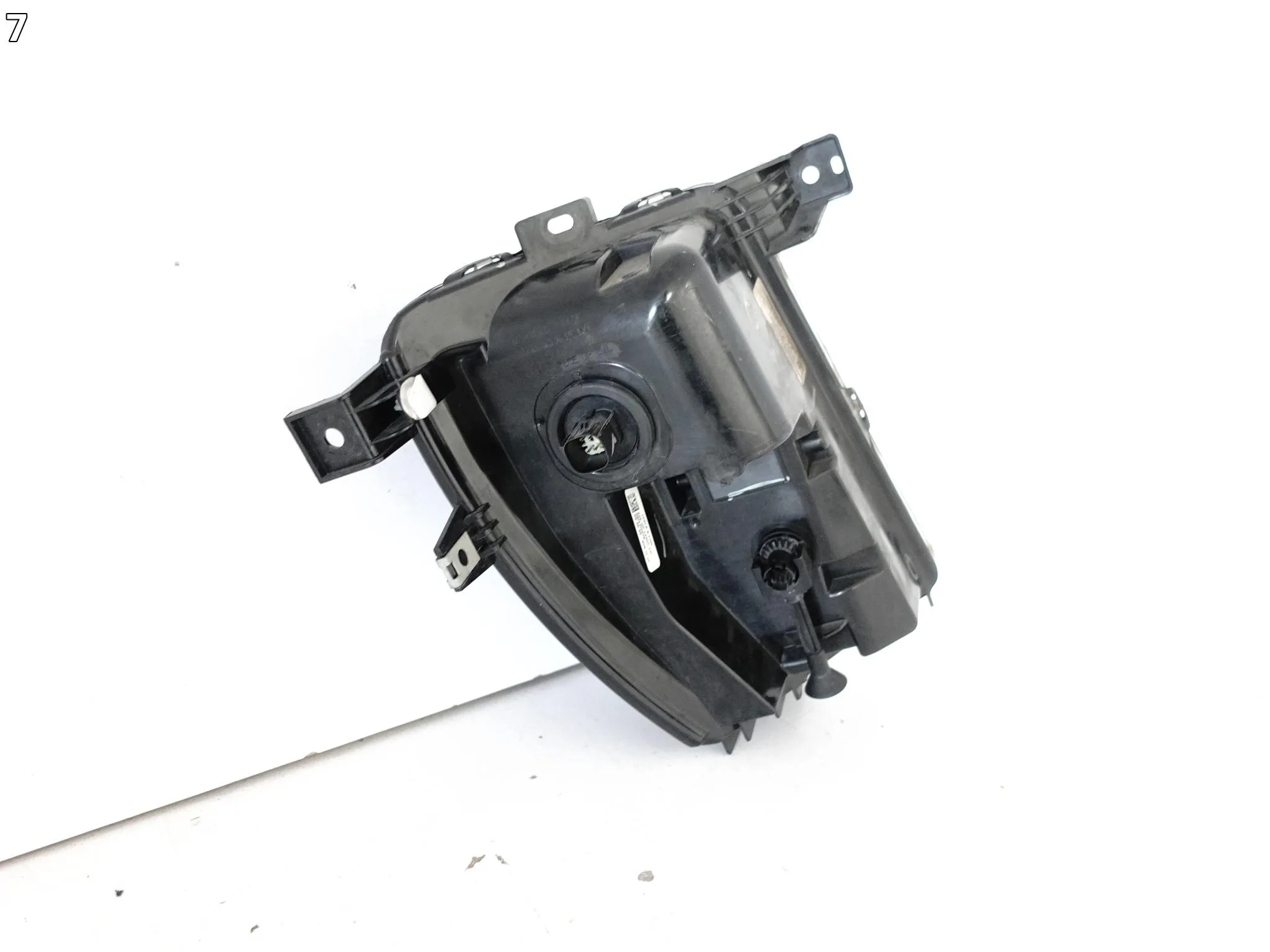 TESLA MODEL X 15- LAMPA HALOGEN LED DRL LEWY W ZDERZAK PRZÓD b231ef49b2ed612fd3e67c4044add70c