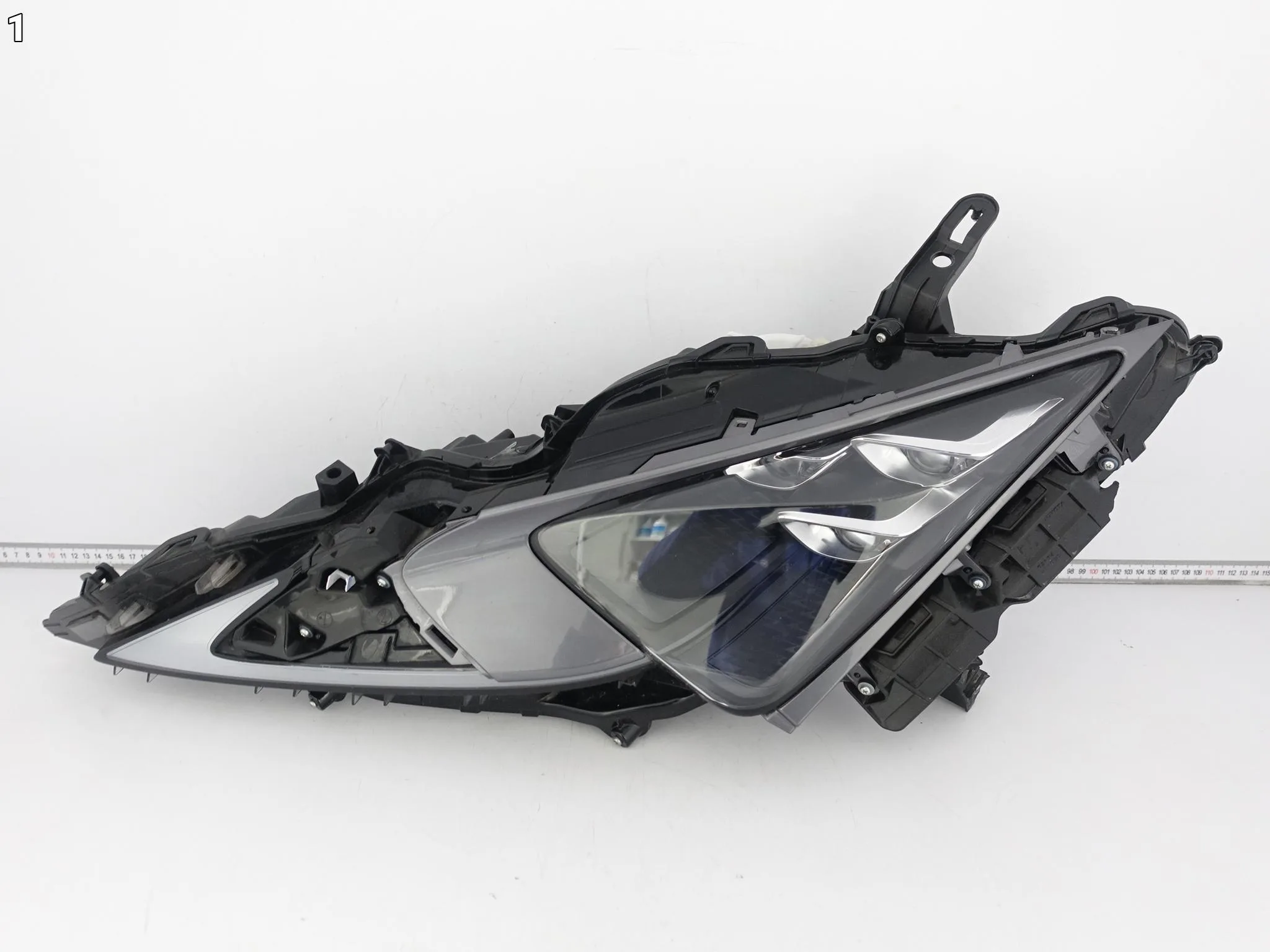 LEXUS LC LC500H LC500 URZ100 Z100 17- LAMPA FULL LED LEWA PRZÓD EUROPA 902e72b67088d37b1d31de565132fae0