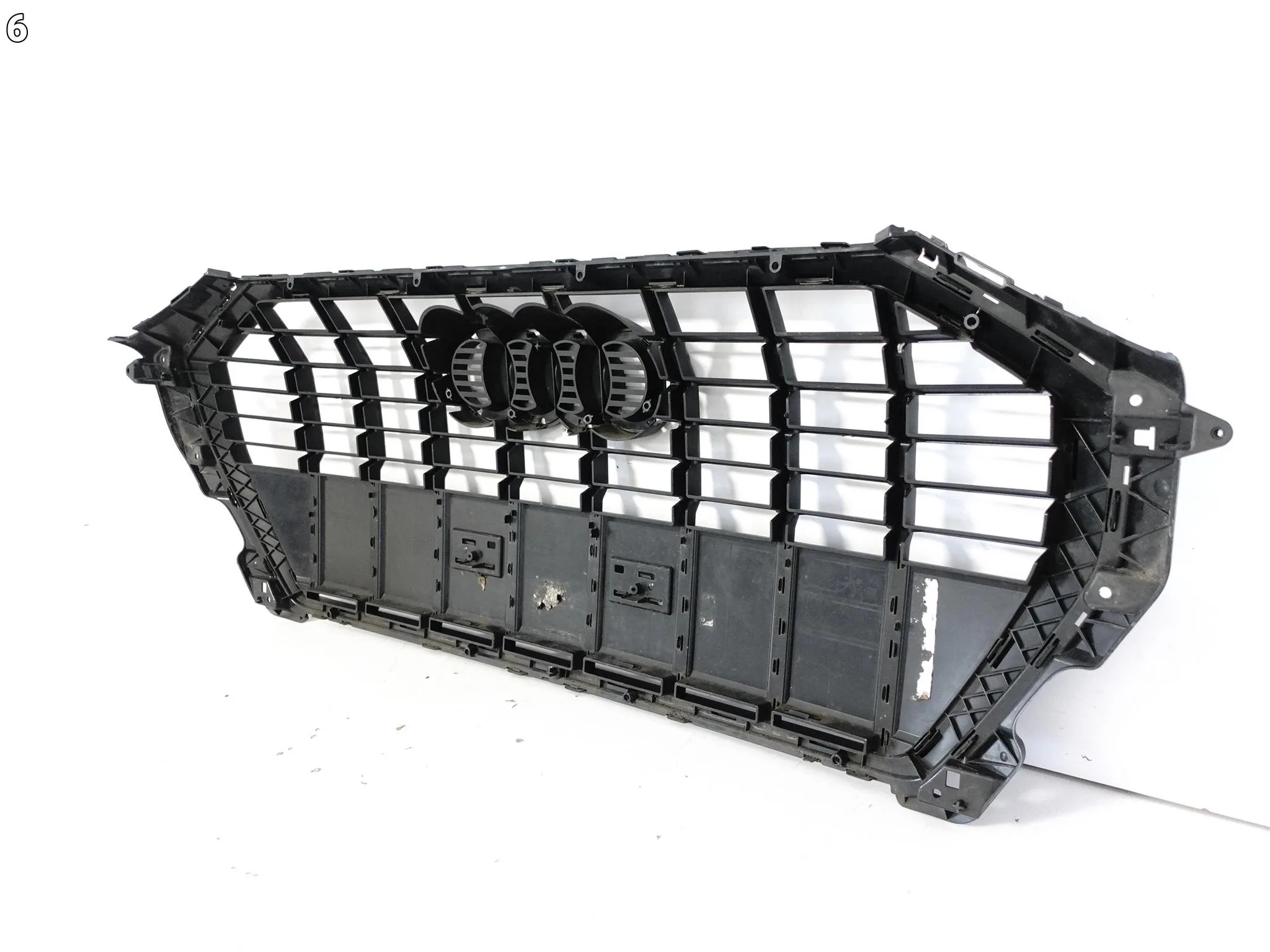 AUDI Q3 II F3 83A S-LINE 18-25 KRATKA GRILL ATRAPA W ZDERZAK PRZÓD BLACK 2d1ad128f2f2d4e806bb85645a0c0de7