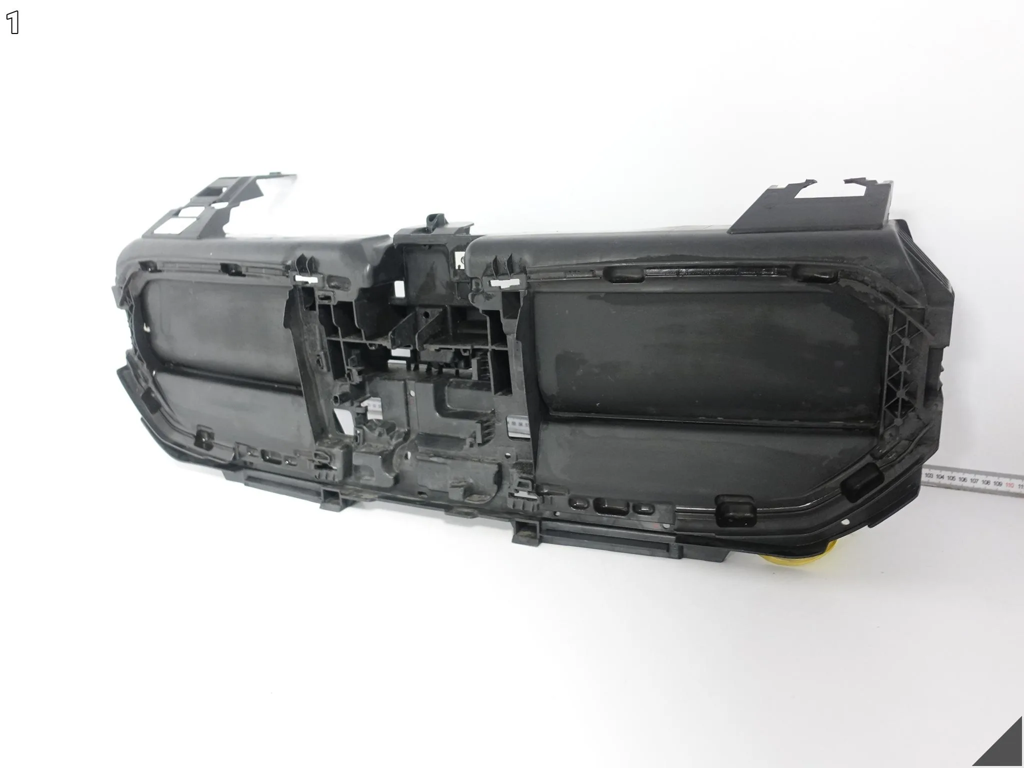 BMW 1 F70 24- KIEROWNICA POWIETRZA ROLETA ŻALUZJA ATRAPA MECHANIZM PRZÓD 64f3abd15ae8f094b5ef5d12c19a8ba8
