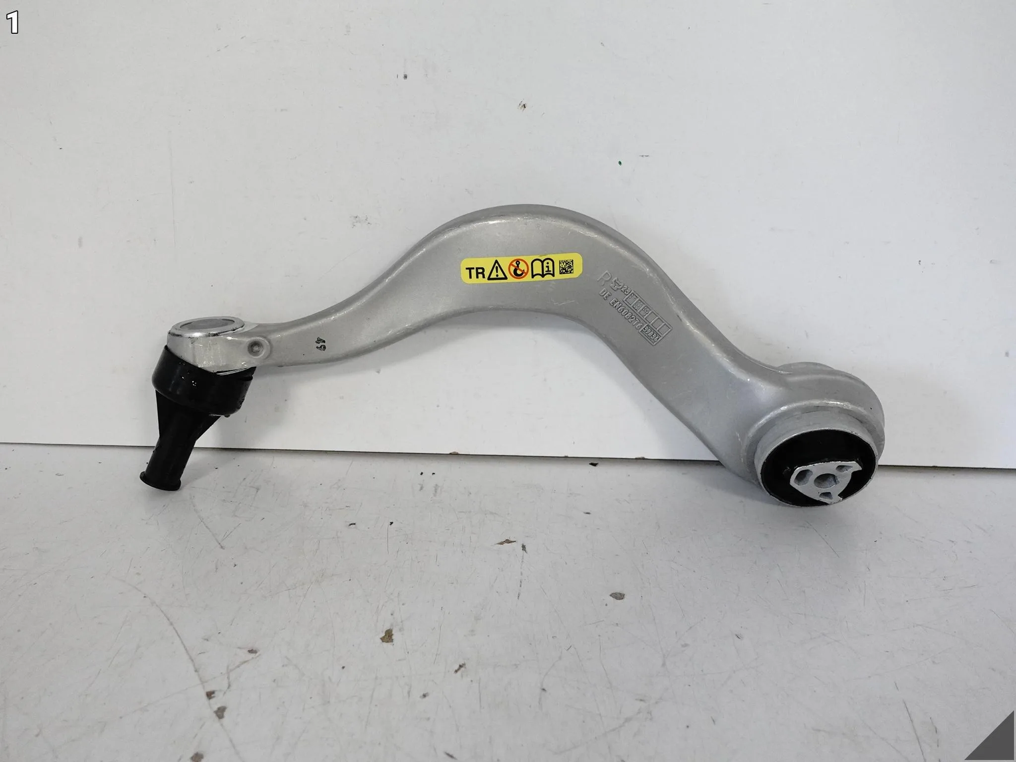 BMW 5 G60 G61 23- WAHACZ ROZPRĘŻNY Z PODUSZKĄ PRZÓD PRAWY ORYGINALNY fea613b7d10106ffb18a1d3045adee6c