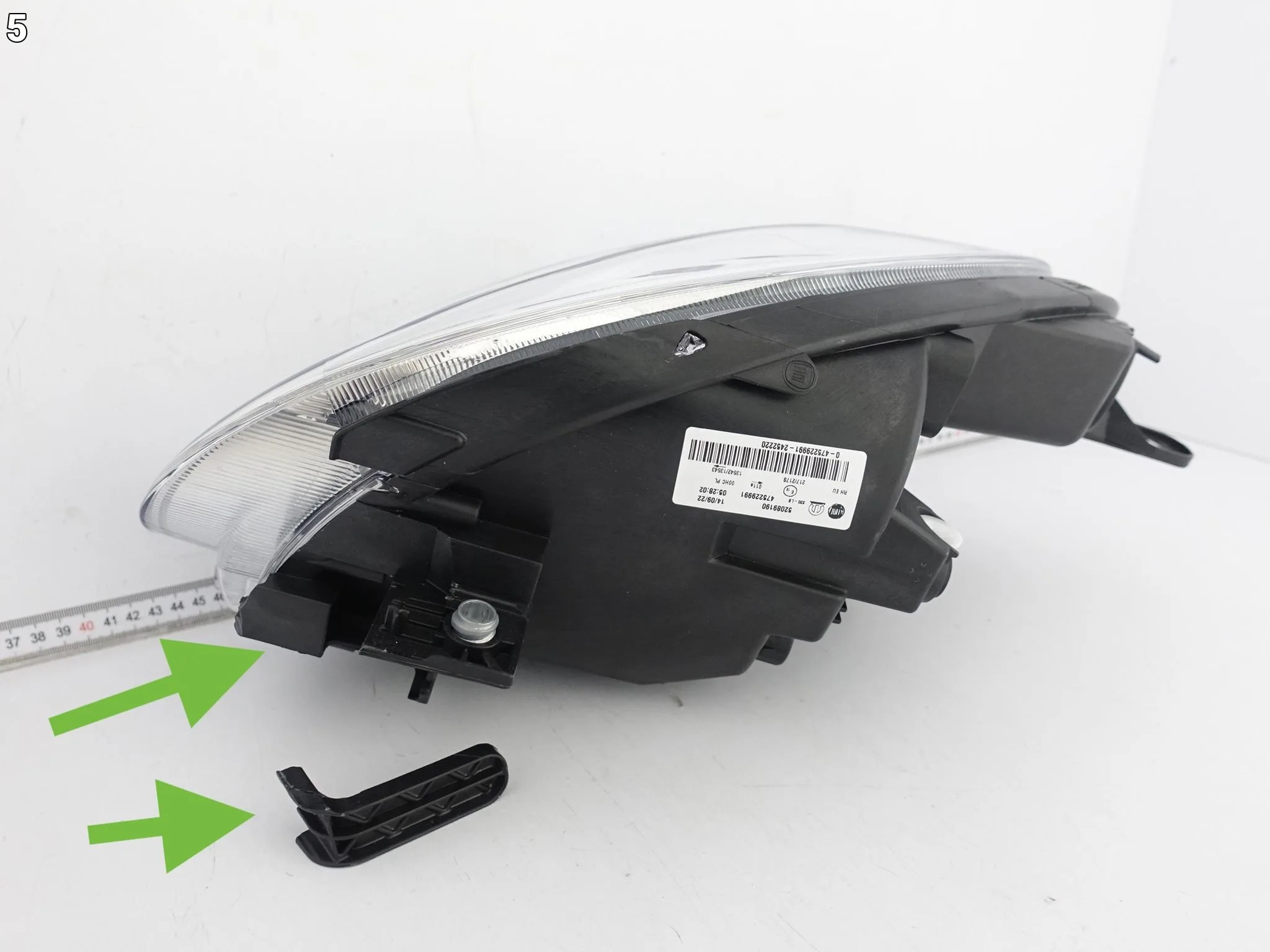 FIAT 500L 12- LAMPA ZWYKŁA HALOGEN PRAWA PRZÓD EUROPA 38a2040617602901aa0d30daf7e00a7e