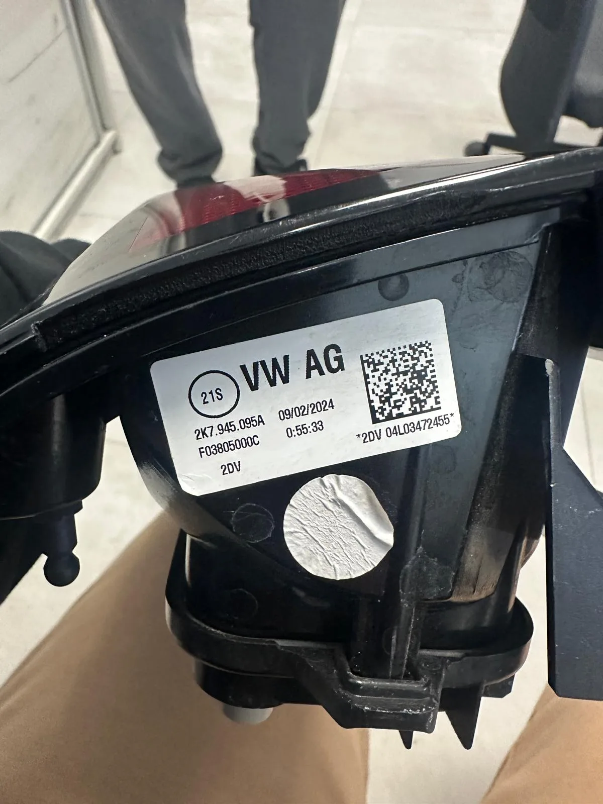 VW CADDY V 5 2K7 20- LAMPA LED W BŁOTNIK LEWA TYŁ EUROPA 2K7945095 07b5b9d6f69a85bffc31bb879e5ab90f