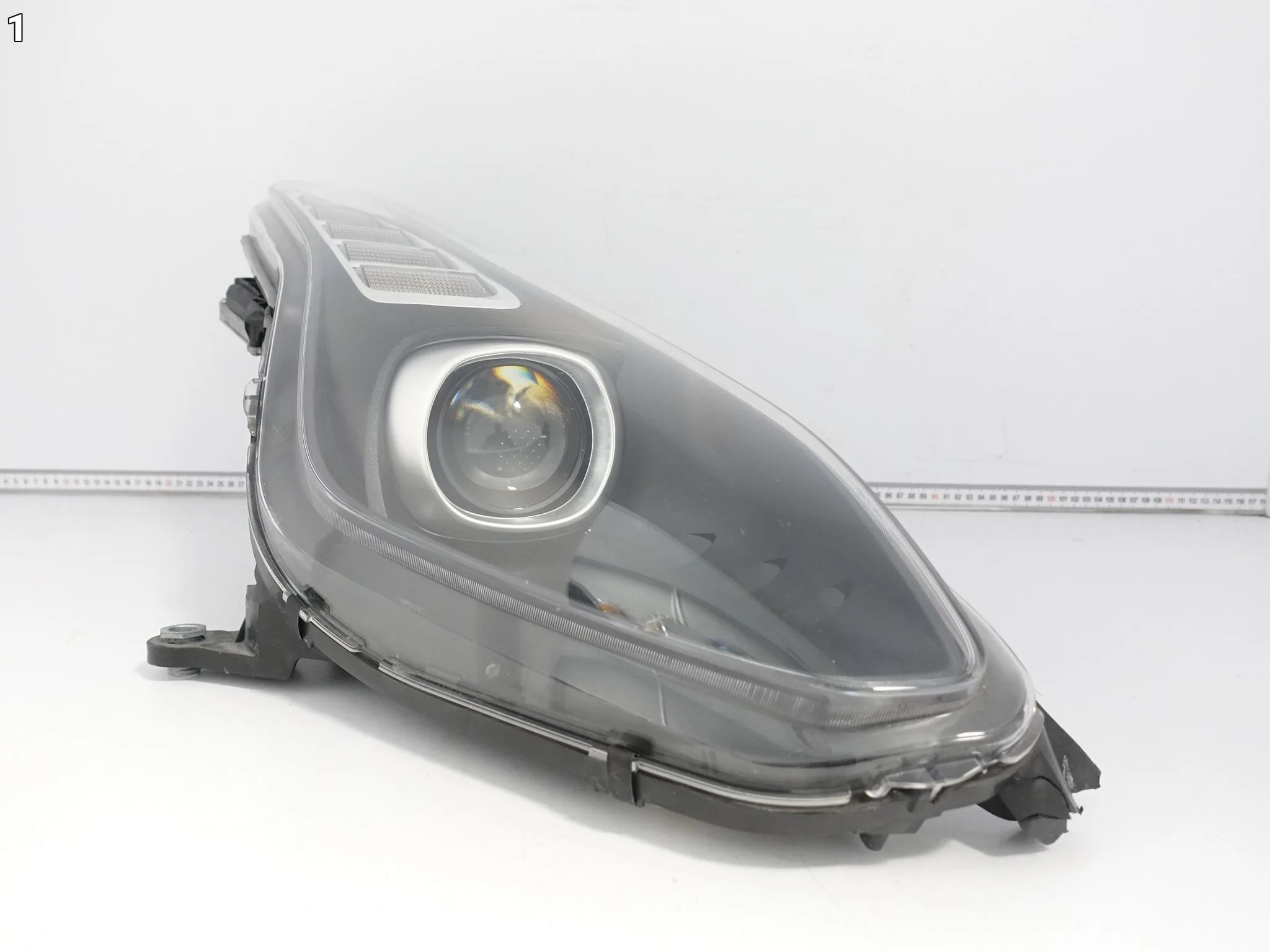 FERRARI CALIFORNIA T 149M LIFT 14-17 LAMPA XENON + LED PRAWA PRZÓD EUROPA c1ea2dbd02b10e648477439e556d72f2