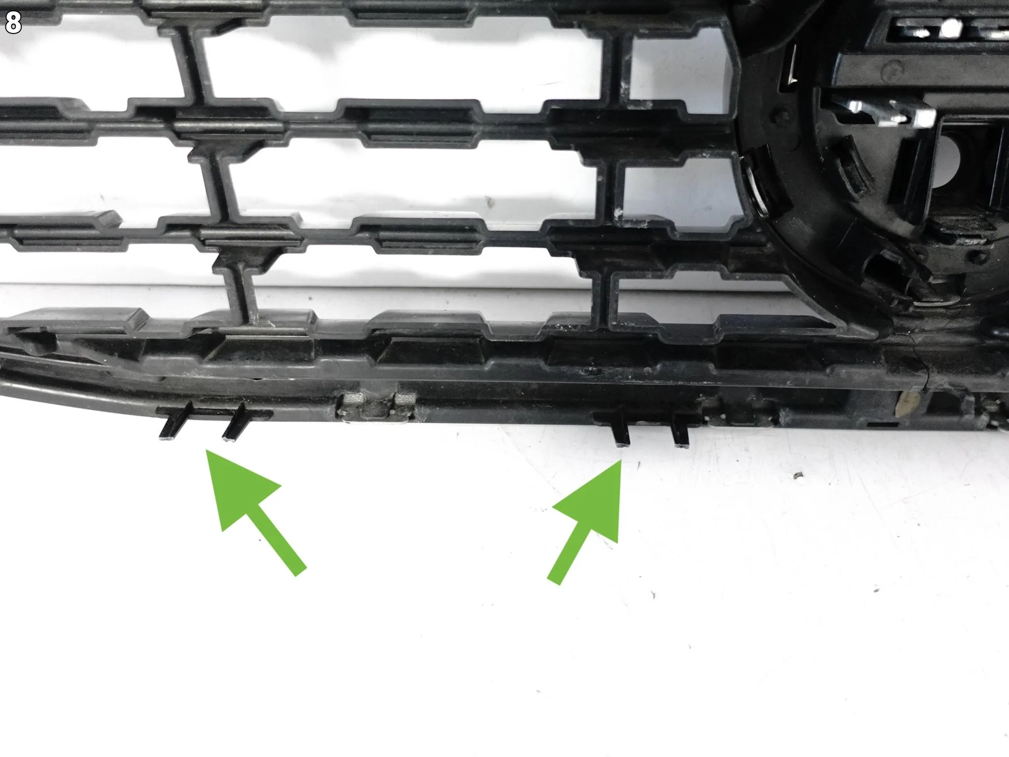 VOLVO V60 II S60 III R-DESIGN 18- GRILL ATRAPA KRATKA W ZDERZAK PRZÓD 621fb4987d763b2a16201bfc4d57dbf2