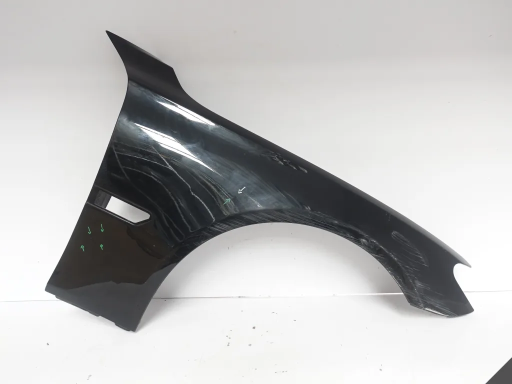 BMW 7 F01 F02 08-15 ( PRZED / PO LIFTINGU ) BŁOTNIK PRAWY PRZÓD USZKODZONY 0b94e180822187b5257ec7dcd991f53a