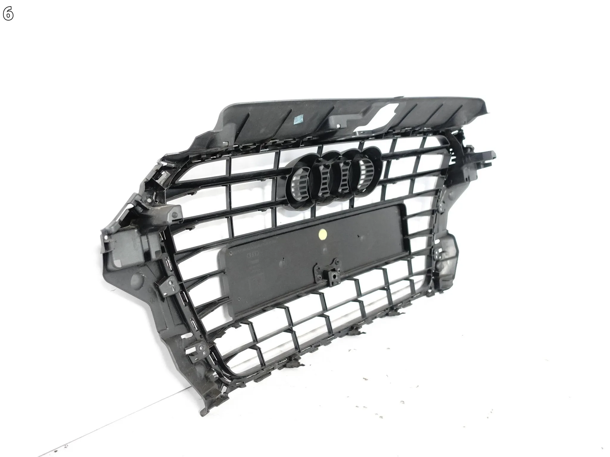 AUDI A3 8V3 8V0 12-16 GRILL ATRAPA KRATKA W ZDERZAK PRZÓD 570e02163985fe0b39f12079052e57f6