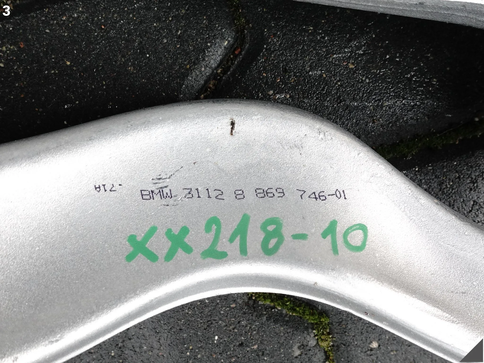 BMW 7 G70 22- WAHACZ ROZPRĘŻNY Z PODUSZKĄ PRAWY PRZÓD ORYGINALNY d03c65798be1d0f040b20e71455d5805