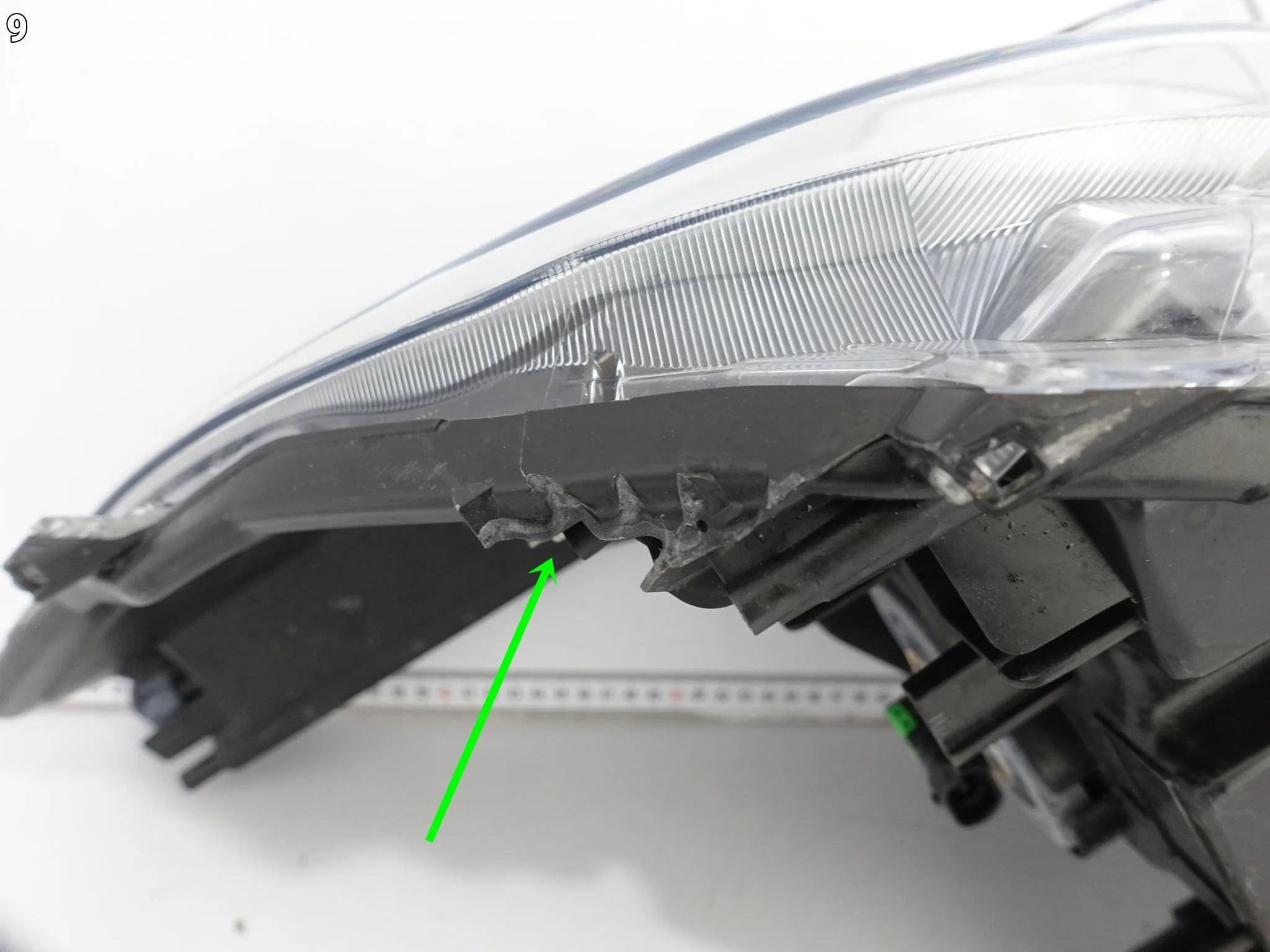 TOYOTA HILUX VIII 8 20-24 LIFT LAMPA PRAWA ZWYKŁA HALOGEN PRZÓD EUROPA 3efa545e39eb0a9d3107b2ff2af06c13