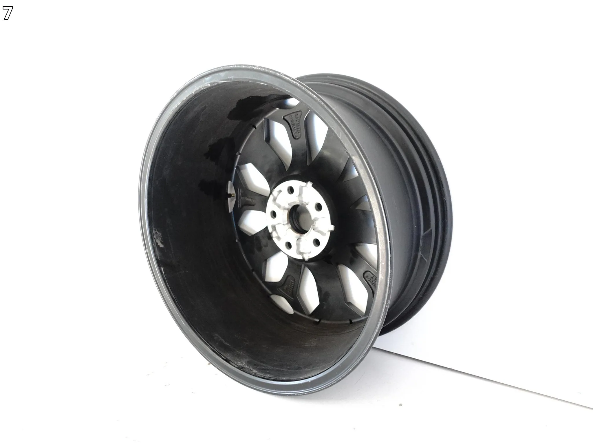 SEAT CUPRA FORMENTOR 5FF FELGA 8Jx19 ET40 5×112 1d804c15b35802d0586fb8895761db2e