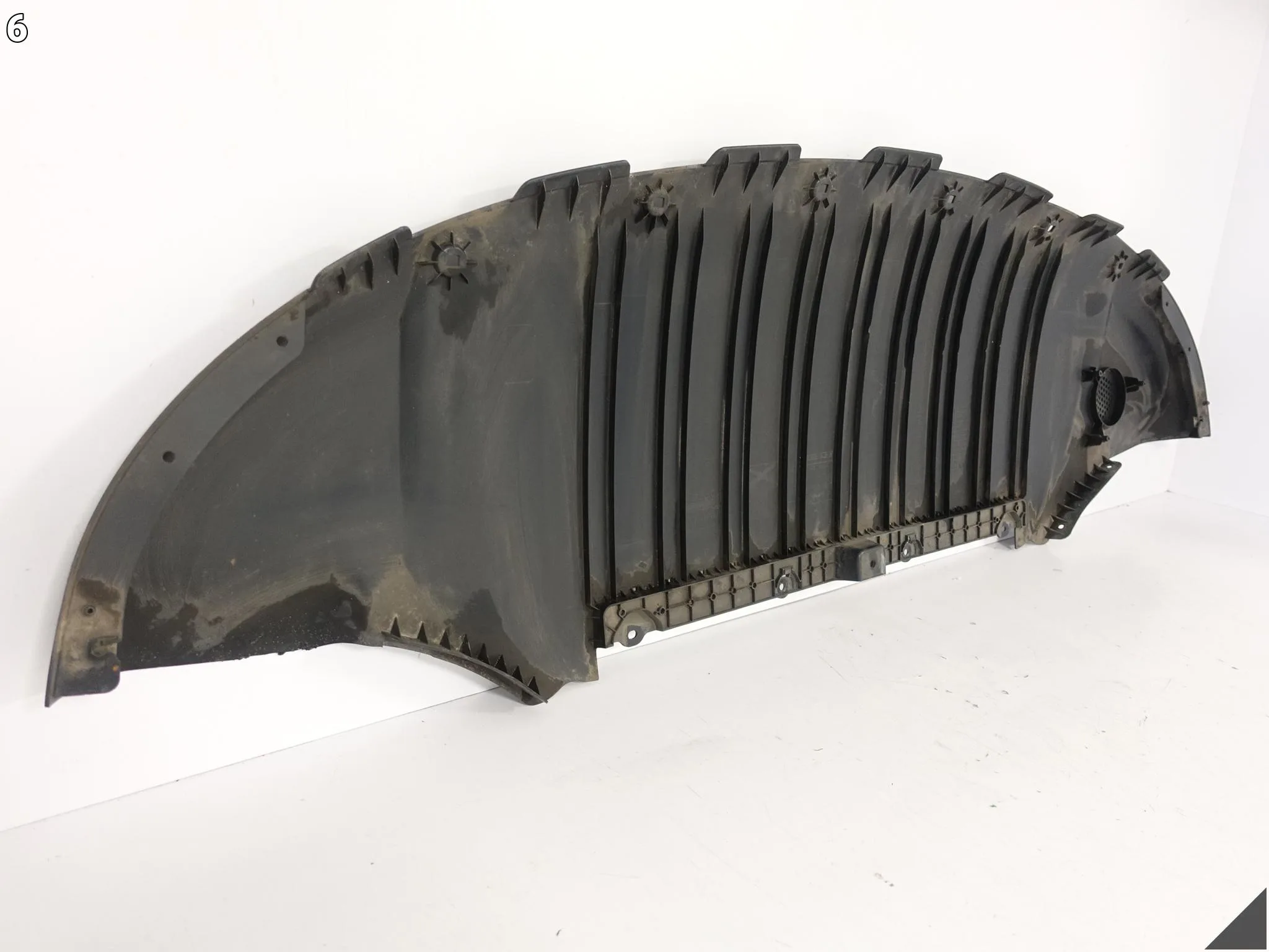TESLA MODEL Y 20- PŁYTA OSŁONA DOKŁADKA POD ZDERZAK PRZÓD ORYGINALNA fa38156459f24a8beec46a8c966cc79e