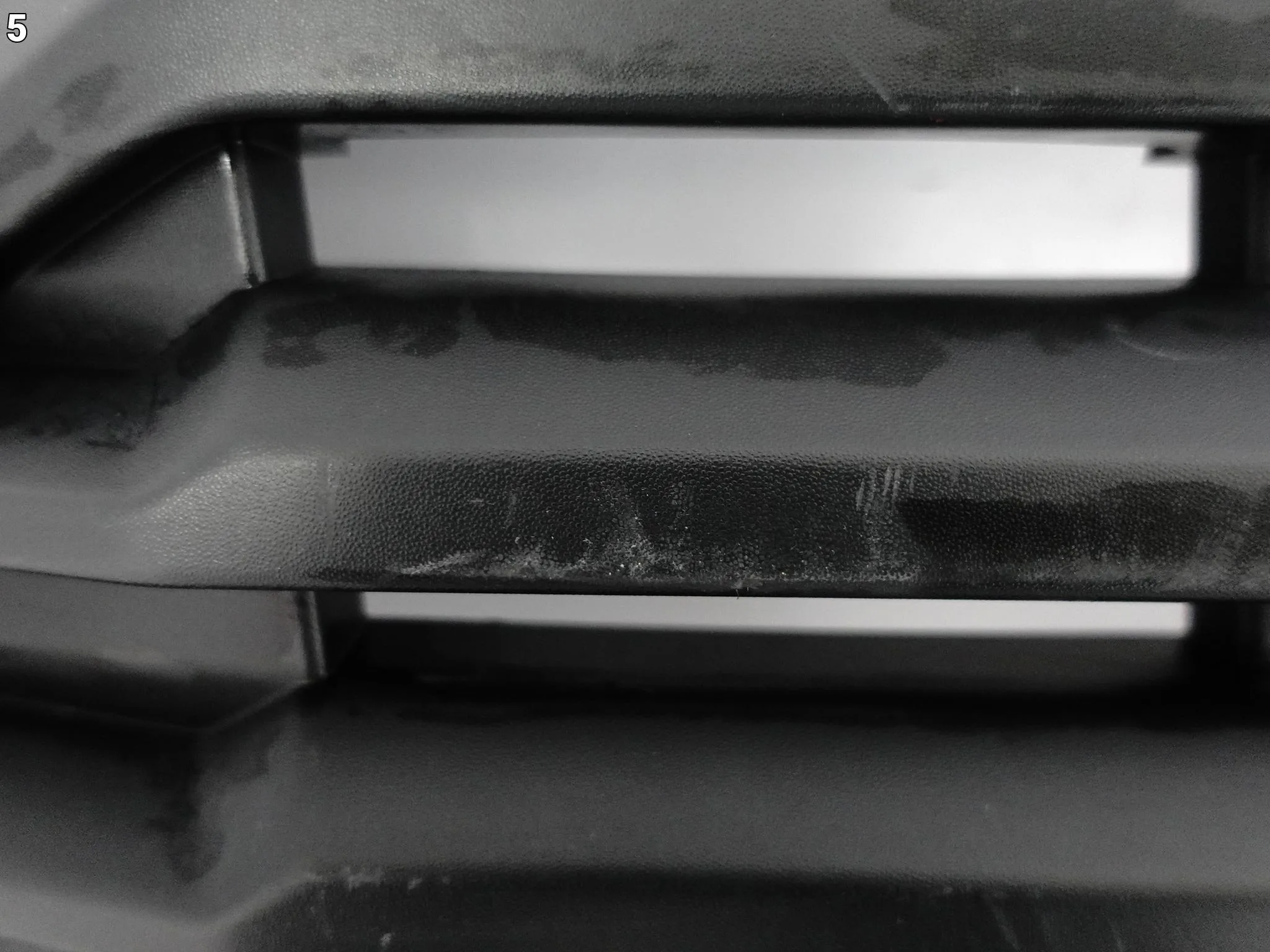 FORD TRANSIT CUSTOM II MK2 23- GRILL ATRAPA KRATKA LOGO W ZDERZAK PRZÓD 2fe68a6f2f76c5e1fa49f628ca095f4b