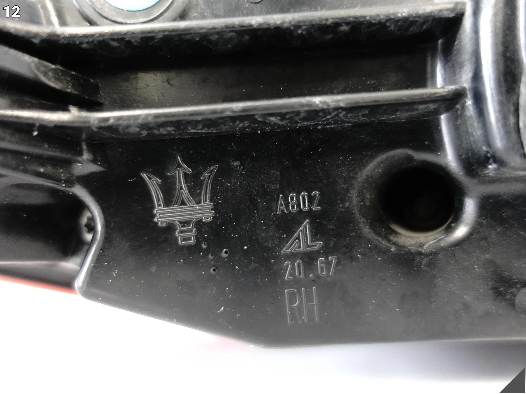 MASERATI LEVANTE M161 16-21 LAMPA LED W BŁOTNIK PRAWA TYŁ EUROPA 20670205 a39a1895c95b975aa8c2c526dab903d8