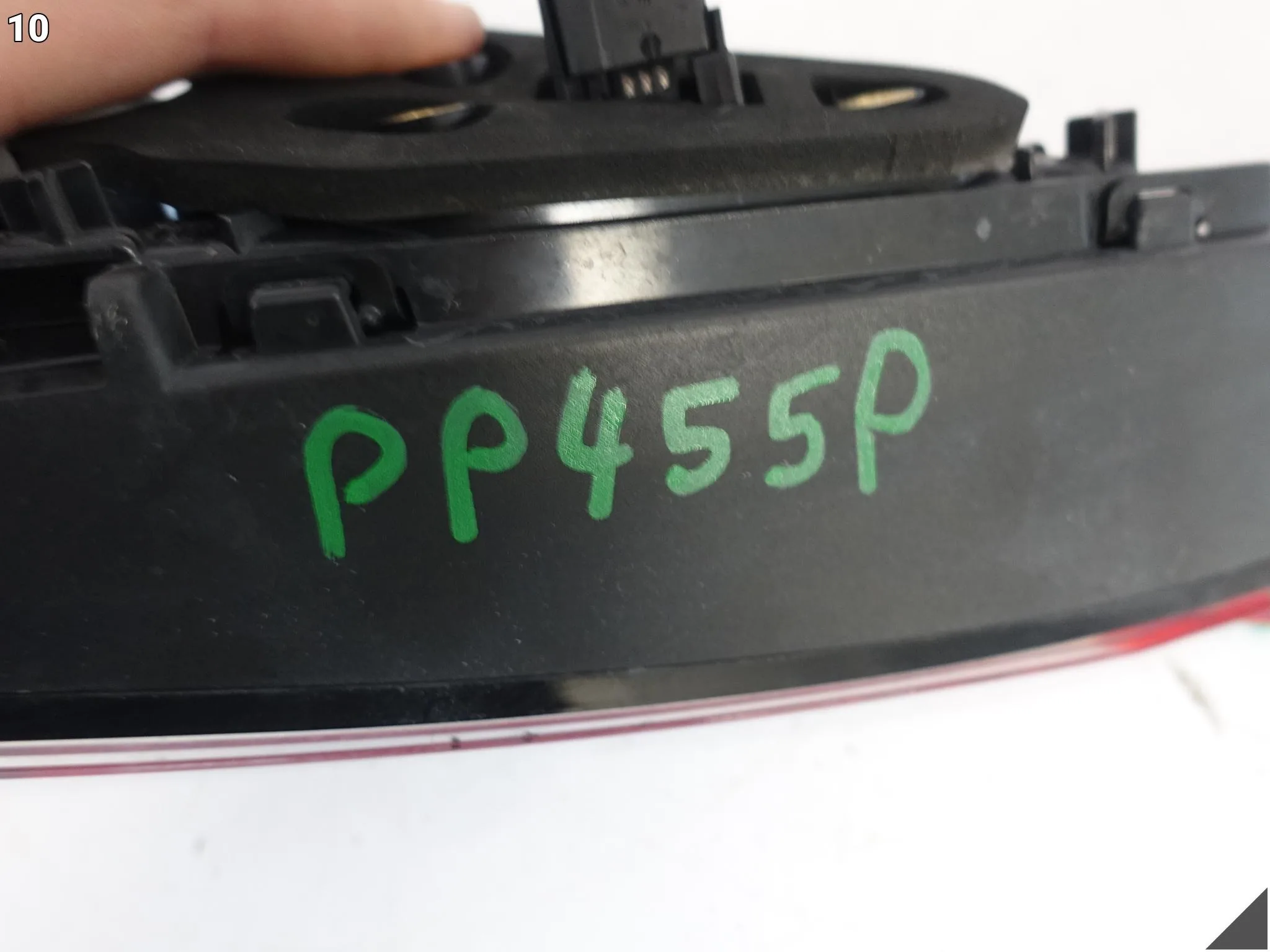 SKODA SUPERB III 3 KOMBI 3V9 LIFT 19-24 LAMPA LED KLAPA BAGAŻNIKA PRAWA TYŁ 556f7e240d947829b02350e93733a6fa