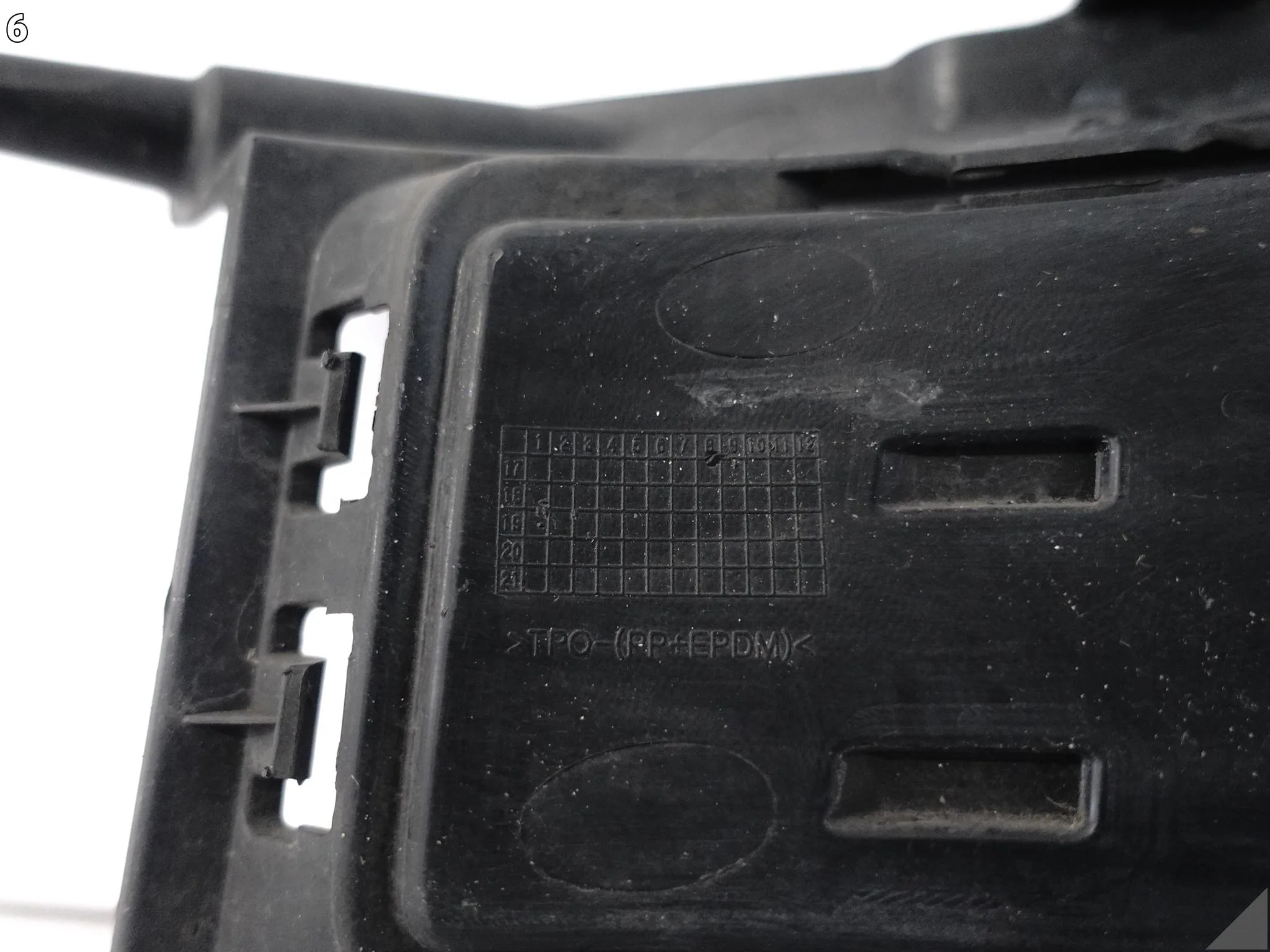 HYUNDAI KONA I 1 17-20 KRATKA ATRAPA W ZDERZAK LEWA PRZÓD PDC 86565-J9010 43521bc540a57ac971459ee434dc5303