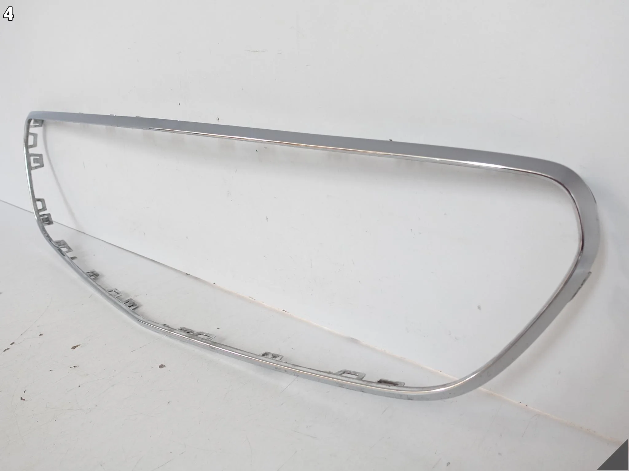 MERCEDES E-KLASA W213 C238 A238 16-20 LISTWA CHROM RAMKA GRILL ATRAPA PRZÓD dba9f0202cdd2e4f93888b519fc90c0a