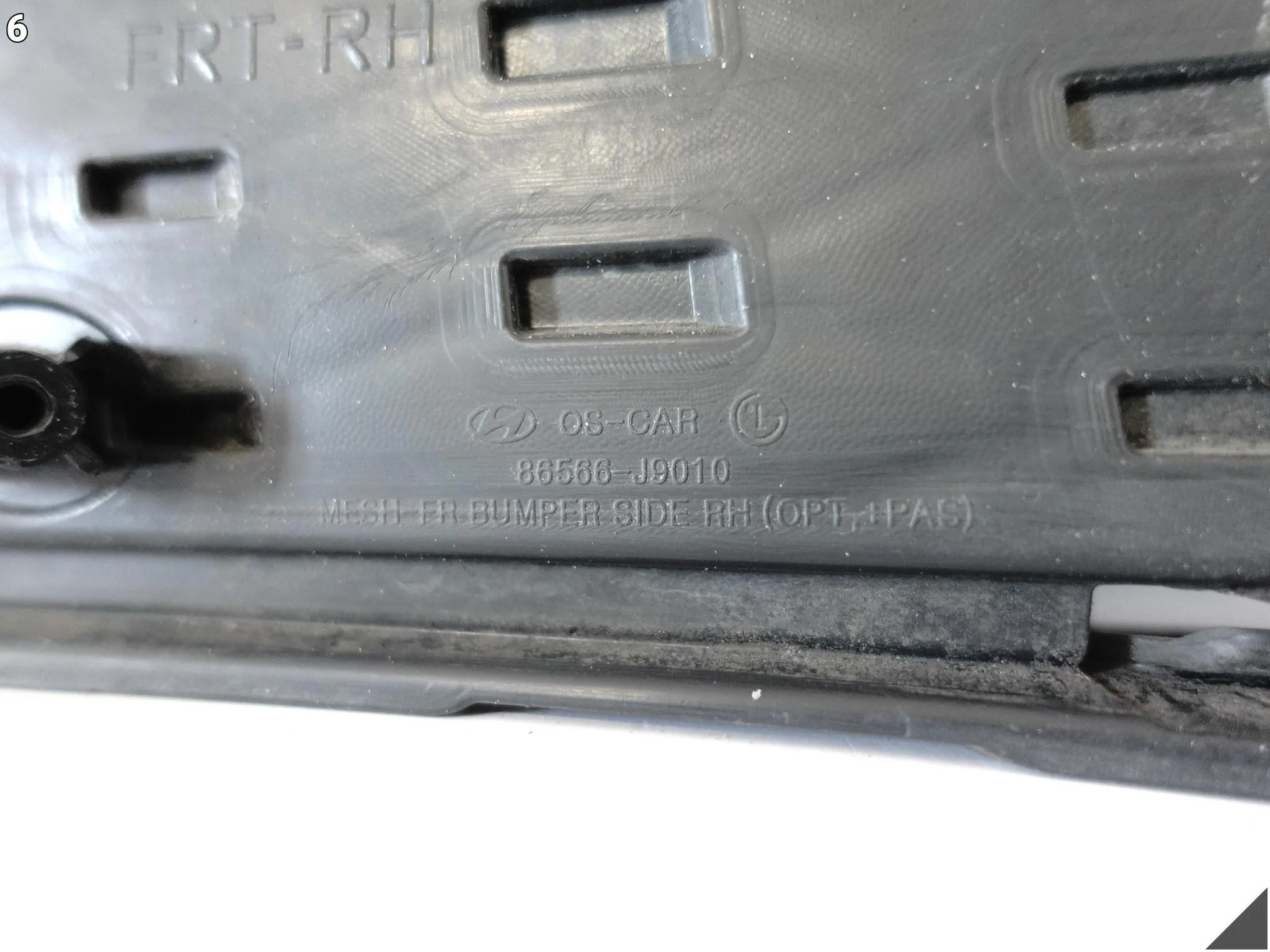 HYUNDAI KONA I 1 17-20 KRATKA ATRAPA W ZDERZAK PRAWA PRZÓD PDC 86566-J9010 4f293bf624c66f0fb23bd9cd058d19a4
