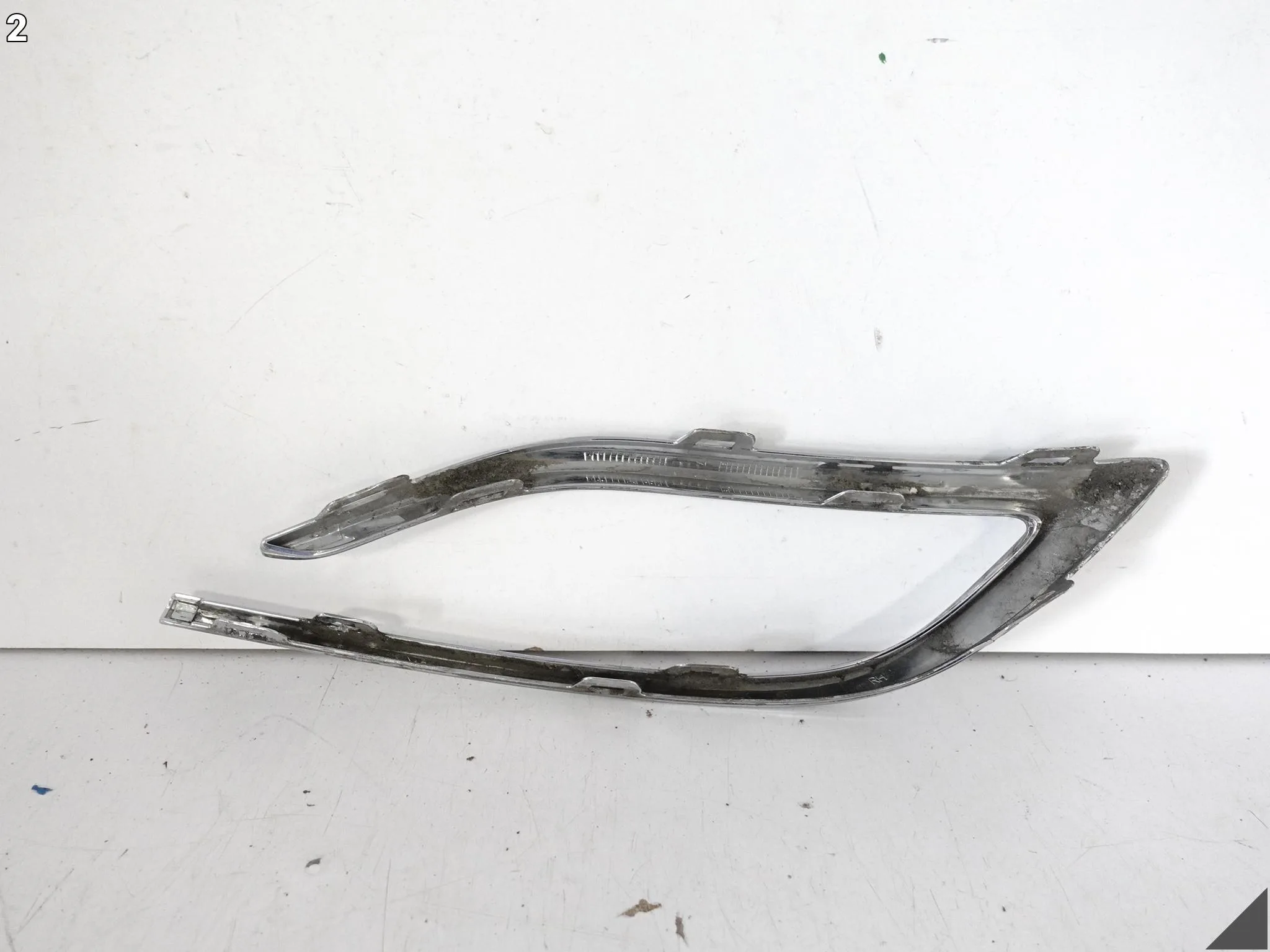 VW GOLF 8 VIII ALLTRACK 5H9 KOMBI 19- LISTWA CHROM SPOILER TYŁ PRAWY 994d1f778516f70ac07669eafed3c661