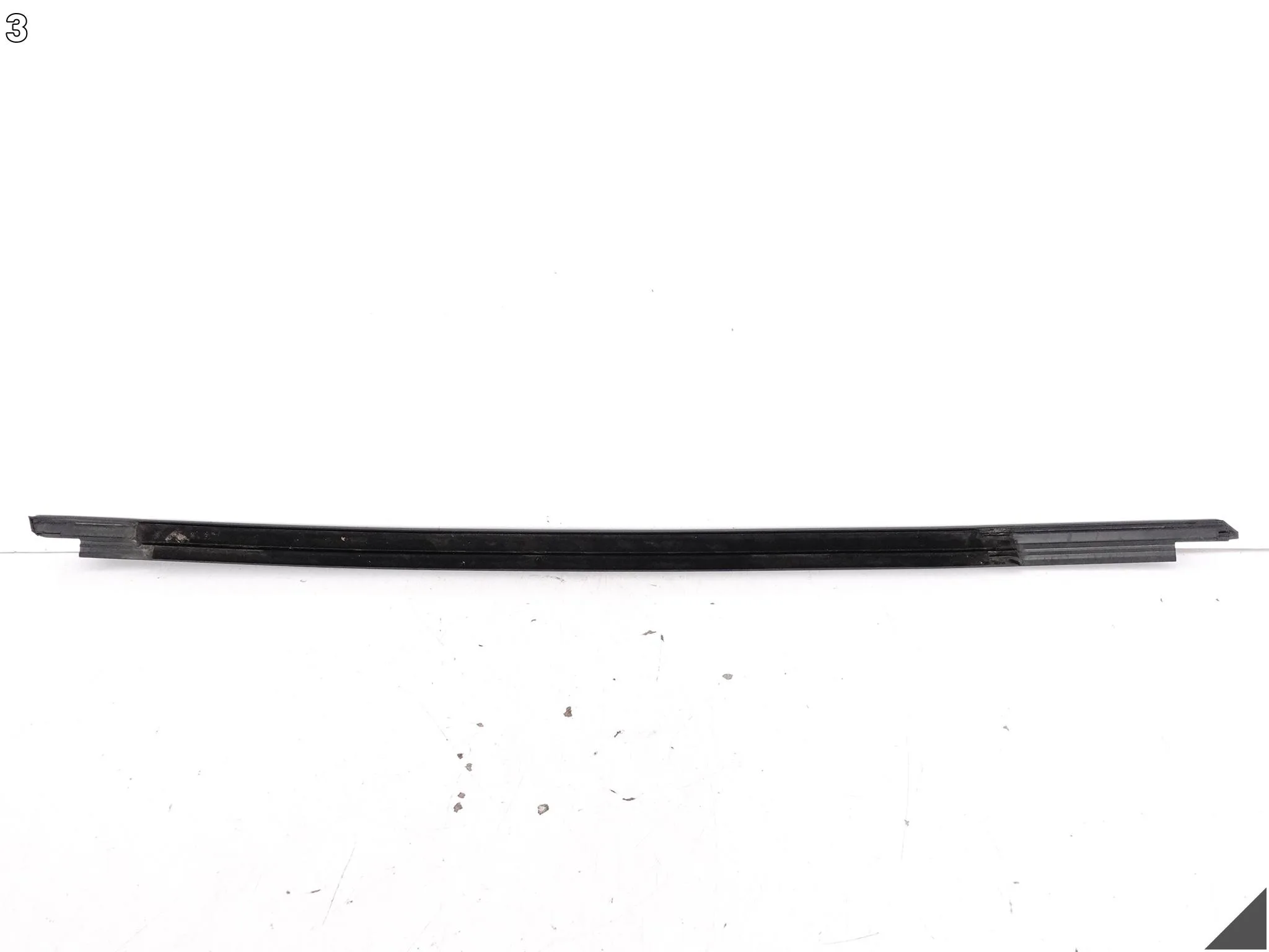 BMW 1 F40 19-24 LISTWA USZCZELKA OSŁONA POKRYWA WNĘKI DRZWI PRZÓD LEWA b1bfade36f825074d7a31597a5e8bed3