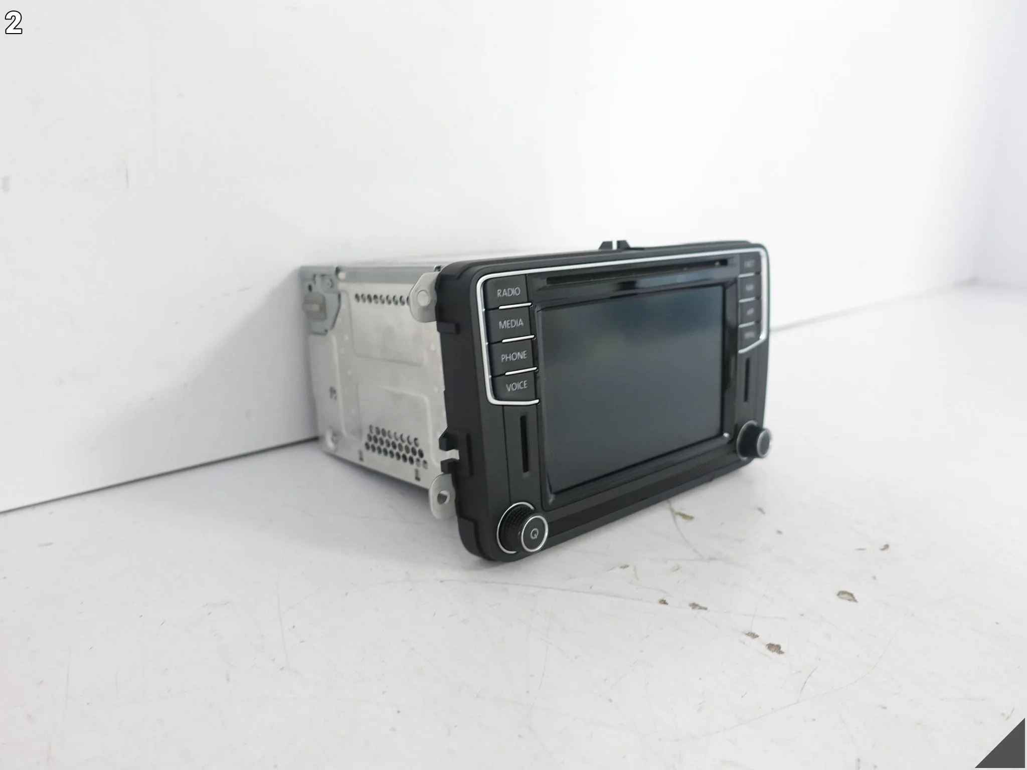 VW AMAROK I 2H0 CADDY III SHARAN II RADIO WYŚWIETLACZ NAWIGACJA MIB STD2 332ea1fdbf08d10f867f150d762c64d9