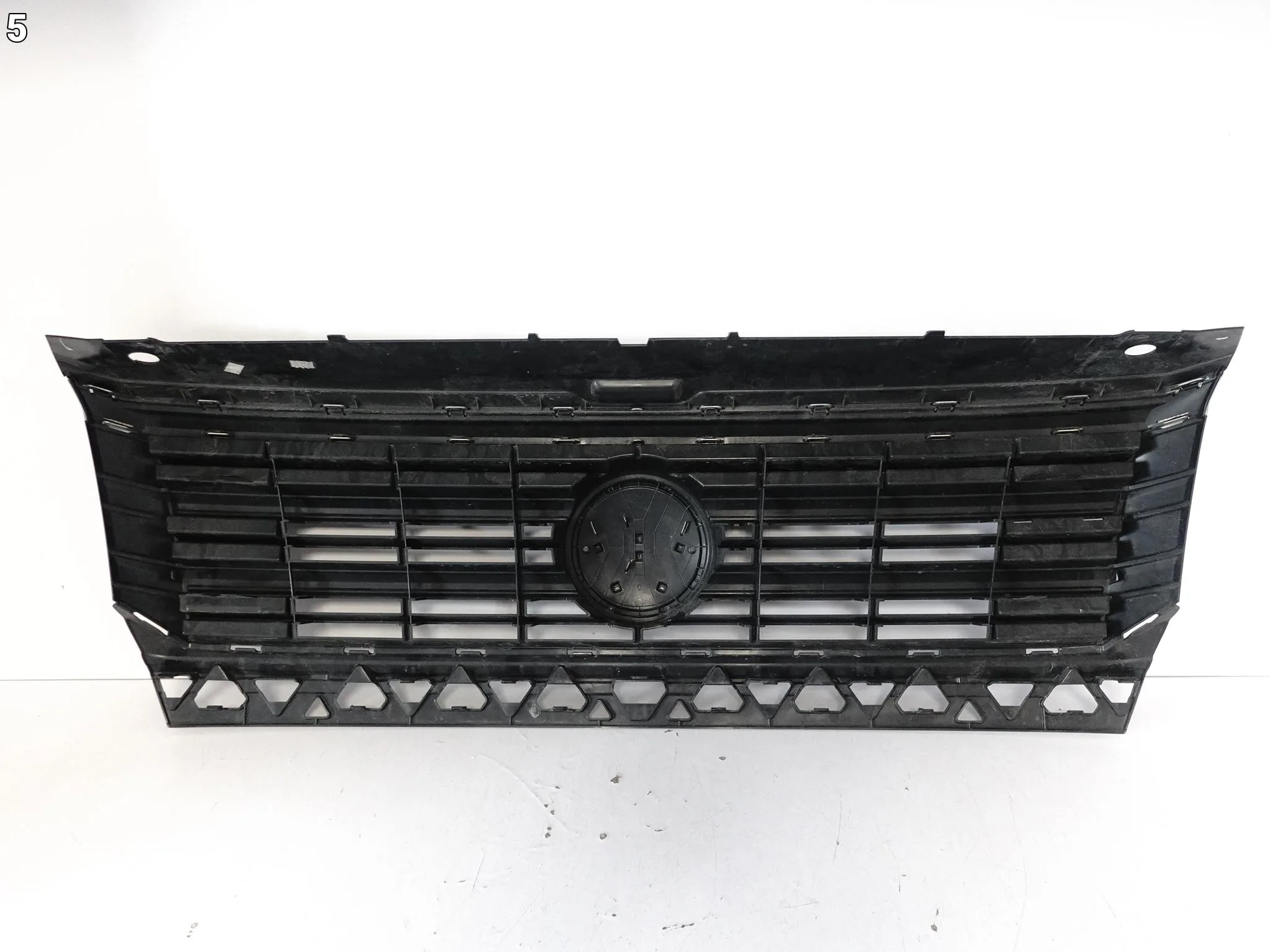 VW CRAFTER II 2 7C0 SY/SZ 17- GRILL ATRAPA ZNACZEK EMBLEMAT LISTWA CHROM 152e6752175648fef42fb2436e99b9ec
