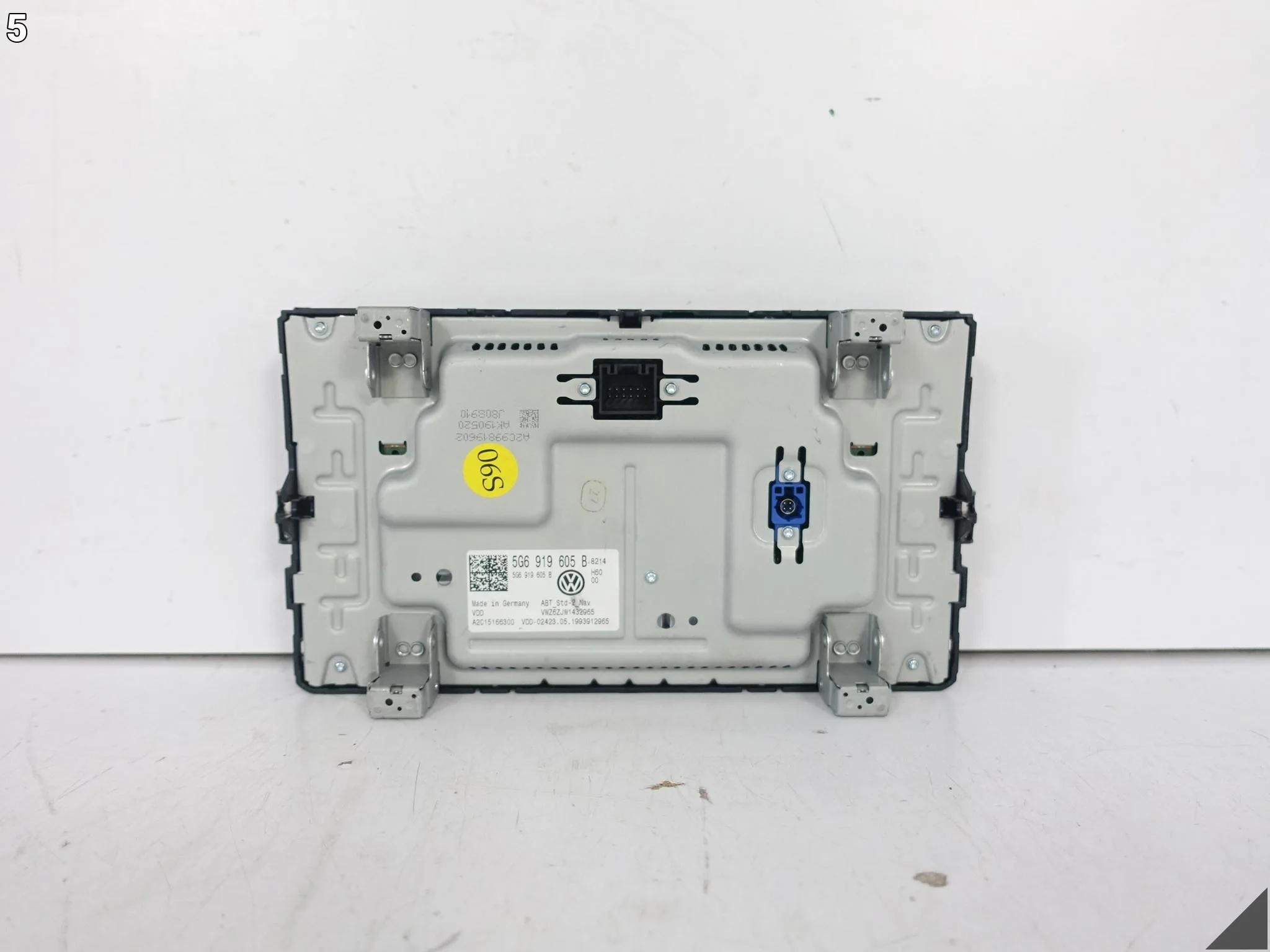 VW GOLF 7 VII 5G0 5G6 TIGUAN 5NA PASSAT B8 3G0 MONITOR WYŚWIETLACZ LCD d2e53182cab49388815da41ec8e82def