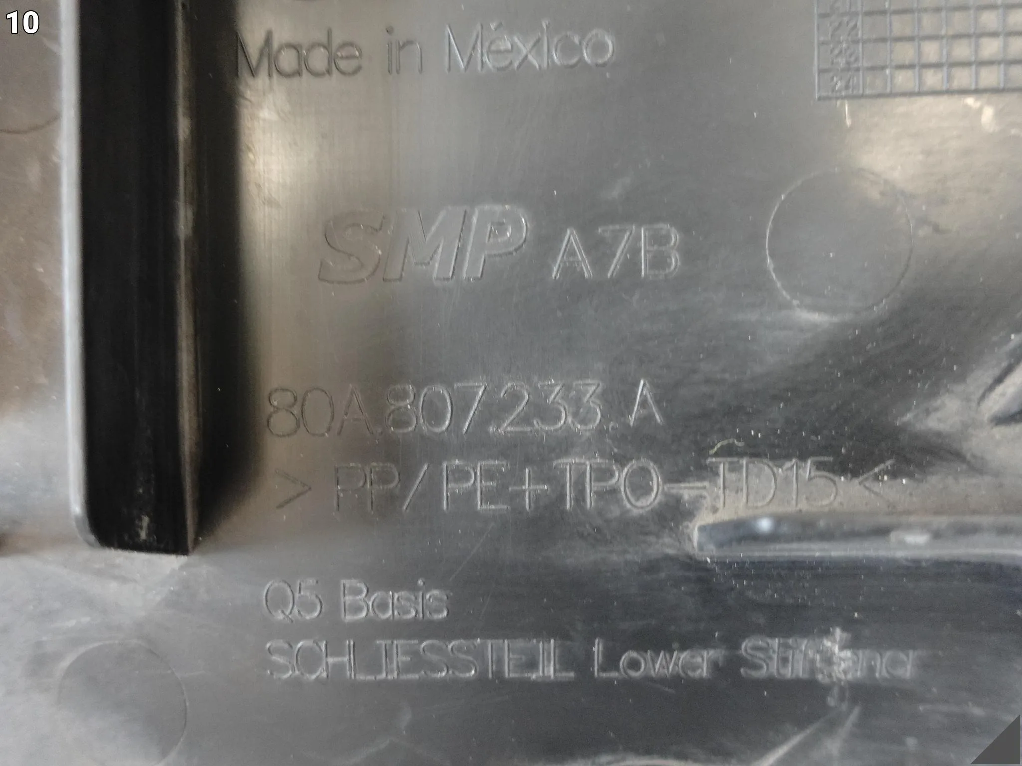 AUDI Q5 II 2 FY 80A ZWYKŁY BASIS 16-20 DOLNA PŁYTA OSŁONA POD ZDERZAK PRZÓD 8c86c113439277af642b51d424ebddbd