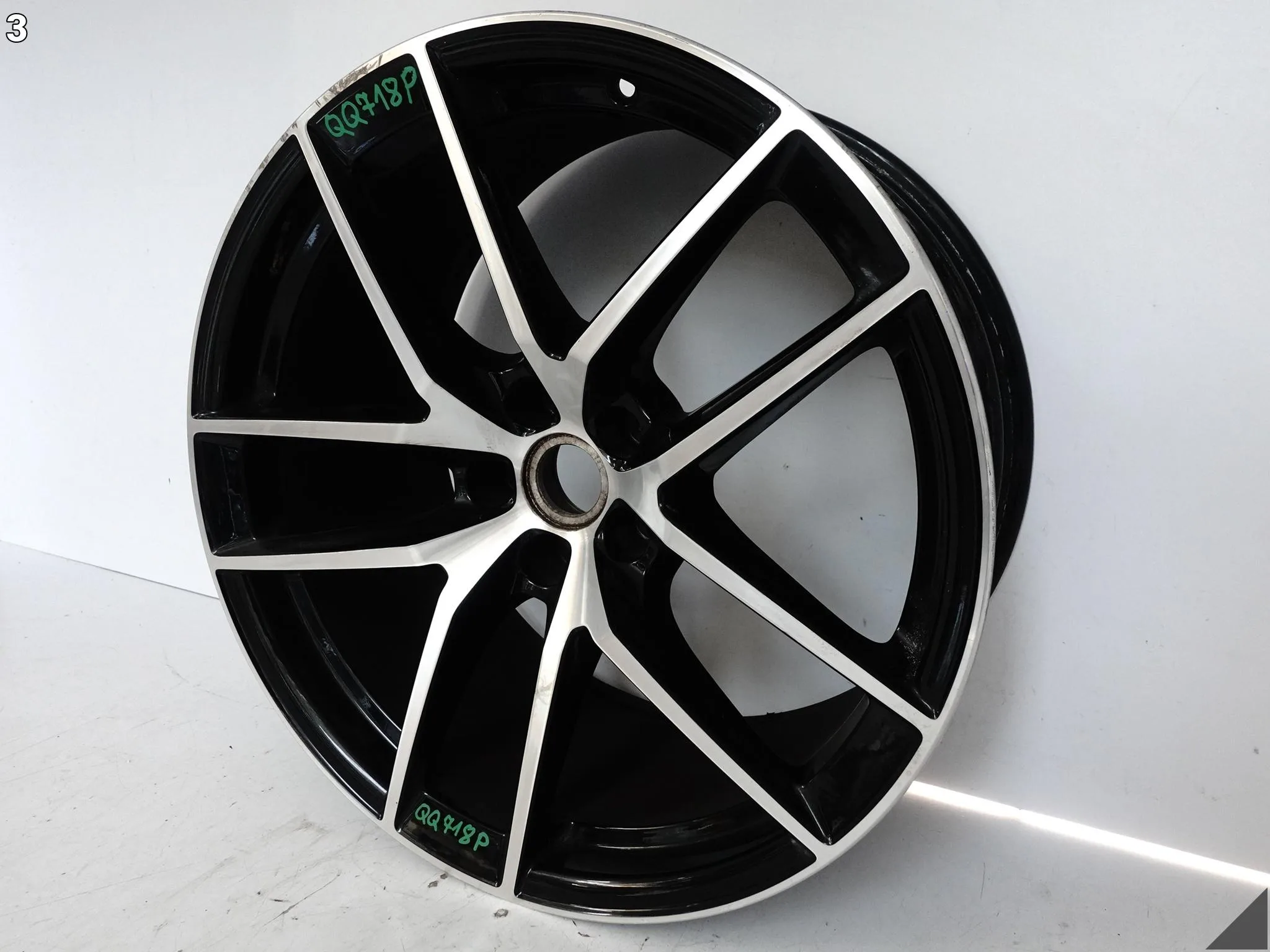 PORSCHE MACAN I 95B S TURBO GTS FELGA ALUFELGA 10Jx20H ET19 5×112 QO1 2c2a401a181731036265ec21a4716027
