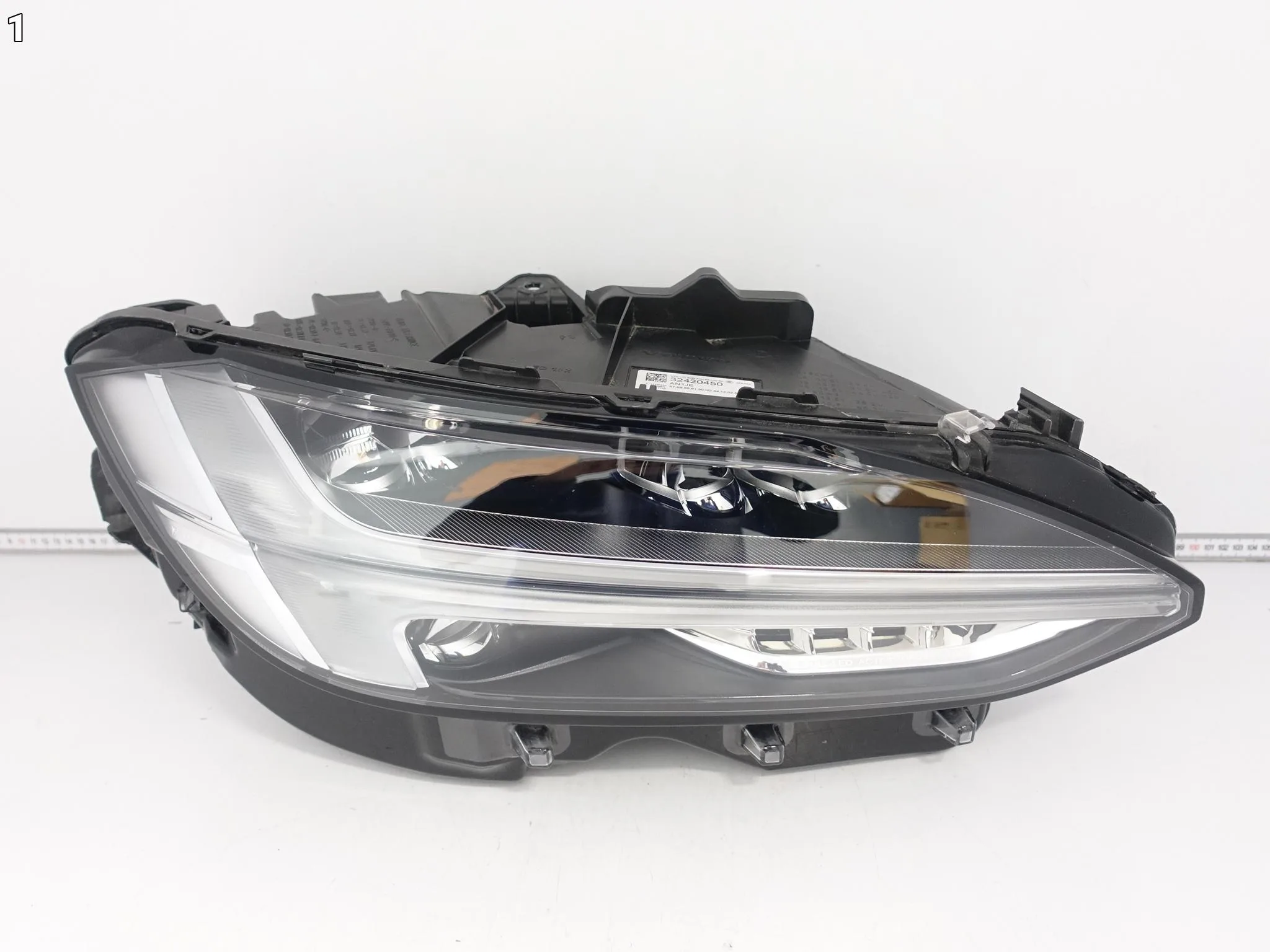 VOLVO S90 V90 CROSS COUNTRY 16- LAMPA FULL LED ACTIVE HIGH BEAM PRAWA EU 6a009416f1f04ba4f3605bc8f708cf30