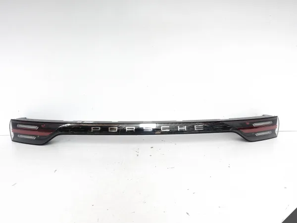 PORSCHE CAYENNE III E3 9Y0 18- LAMPA LED BLENDA ŚRODKOWA W BAGAŻNIK TYŁ EU 06f14670966318a6765dca364b9afd6d