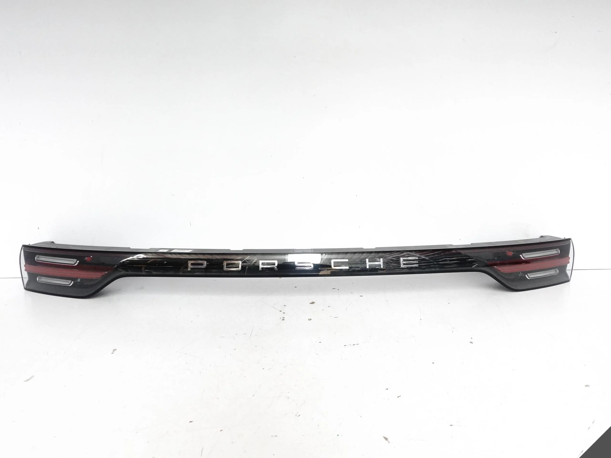 PORSCHE CAYENNE III E3 9Y0 18- LAMPA LED BLENDA ŚRODKOWA W BAGAŻNIK TYŁ EU 06f14670966318a6765dca364b9afd6d