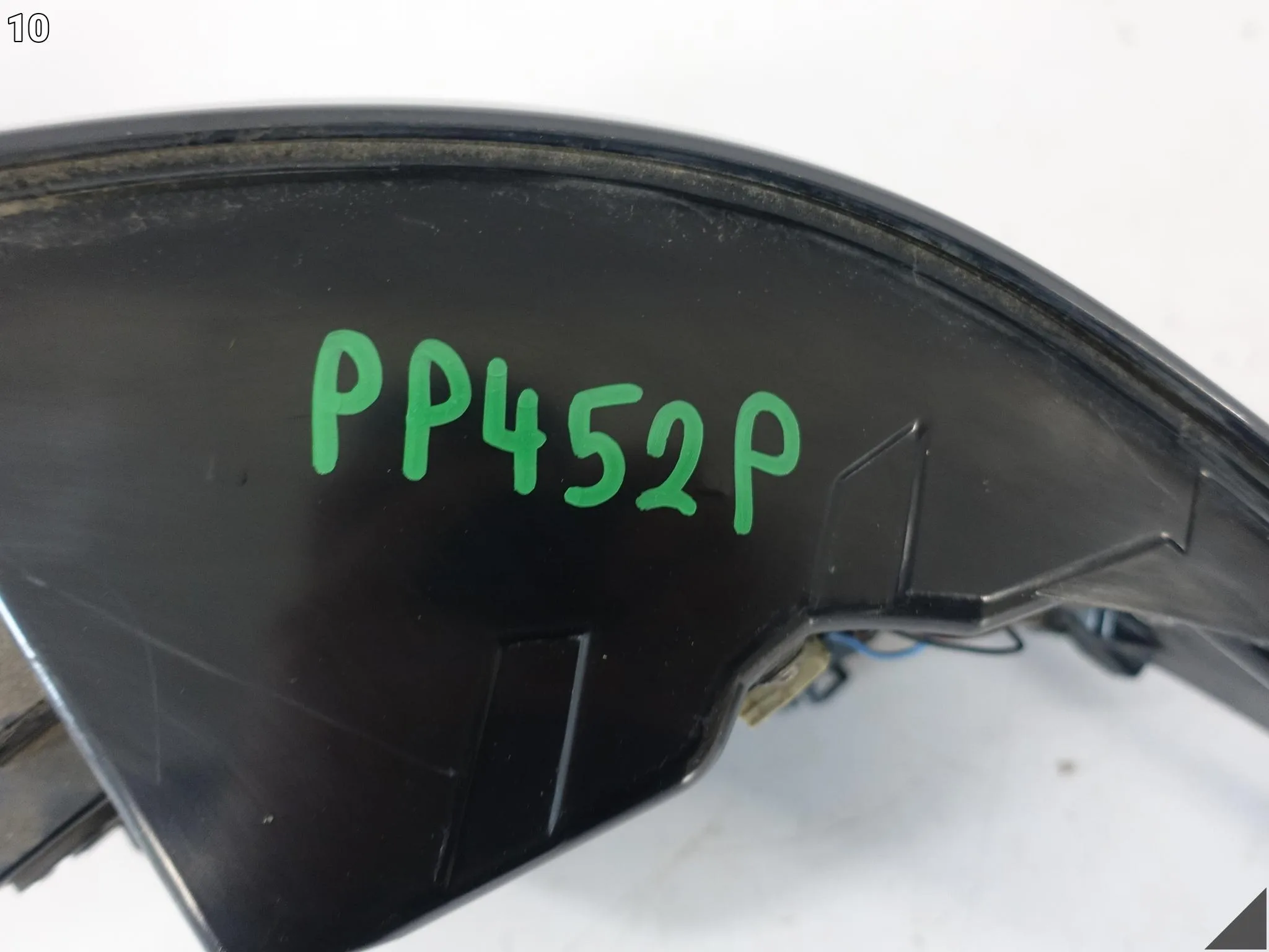 RANGE ROVER SPORT II L494 13-18 LAMPA LED W BŁOTNIK TYŁ LEWA 2cc2cda343a3b9947c2844cefc00038e