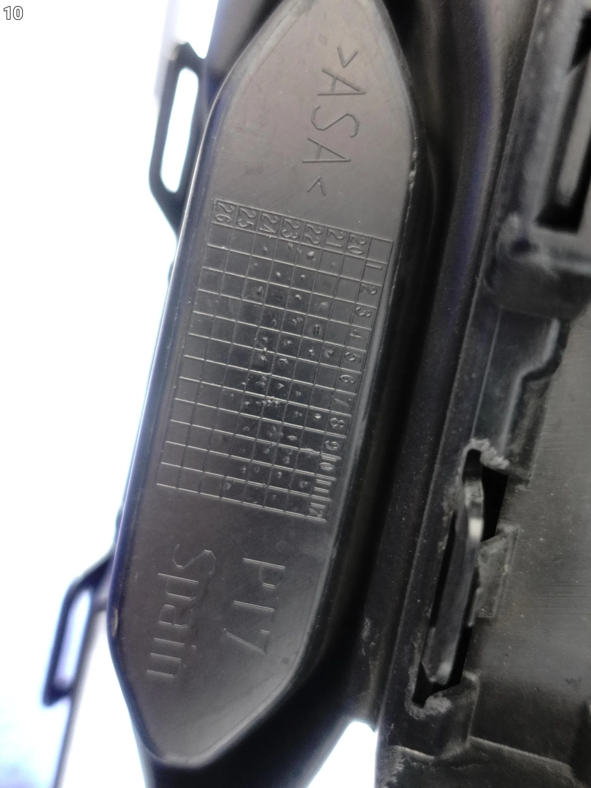 VW T-ROC 2GA LIFT 21-25 GRILL ATRAPA KRATKA LISTWA CHROM EMBLEMAT RADAR f9d81af74424d7d6912d30606a627068