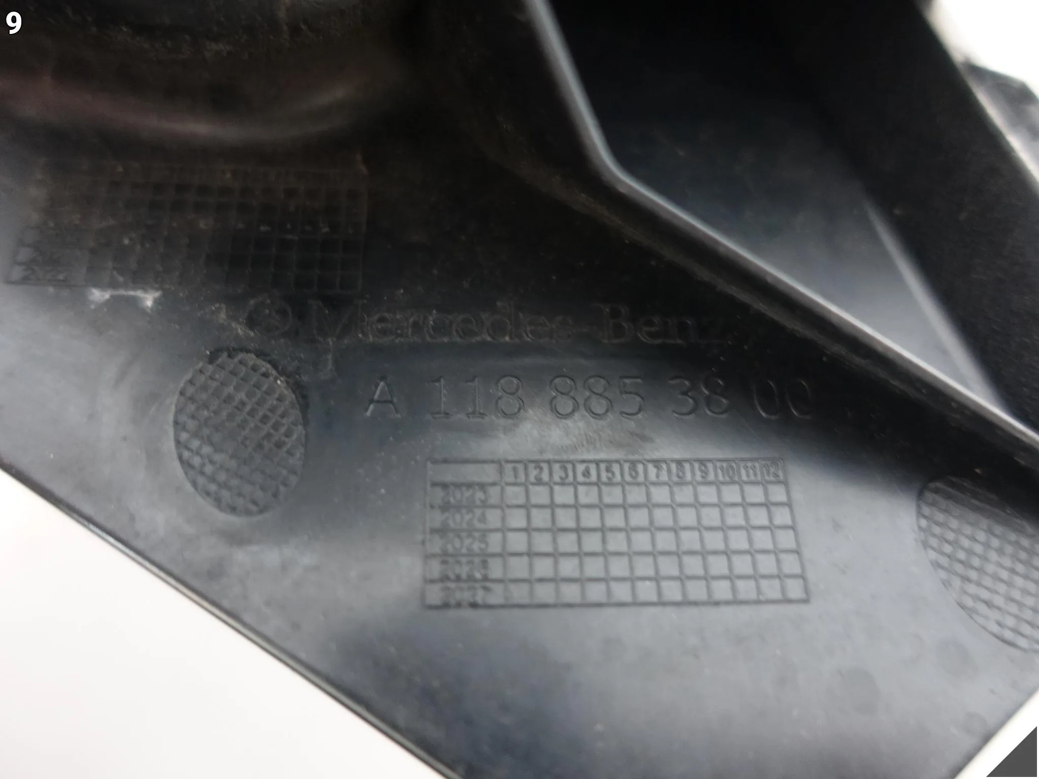 MERCEDES CLA II 2 C118 X118 19-25 ŚLIZG MOCOWANIE UCHWYT ZDERZAK PRAWY TYŁ 6124db87a45614e804512273de1ff15b
