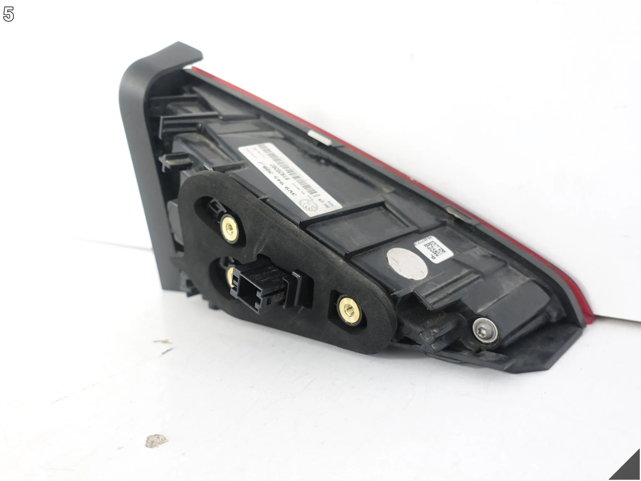 SKODA SUPERB III 3 KOMBI 3V9 LIFT 19-24 LAMPA LED KLAPA BAGAŻNIKA PRAWA TYŁ 121e82fb26603ca539041c2d3605f050