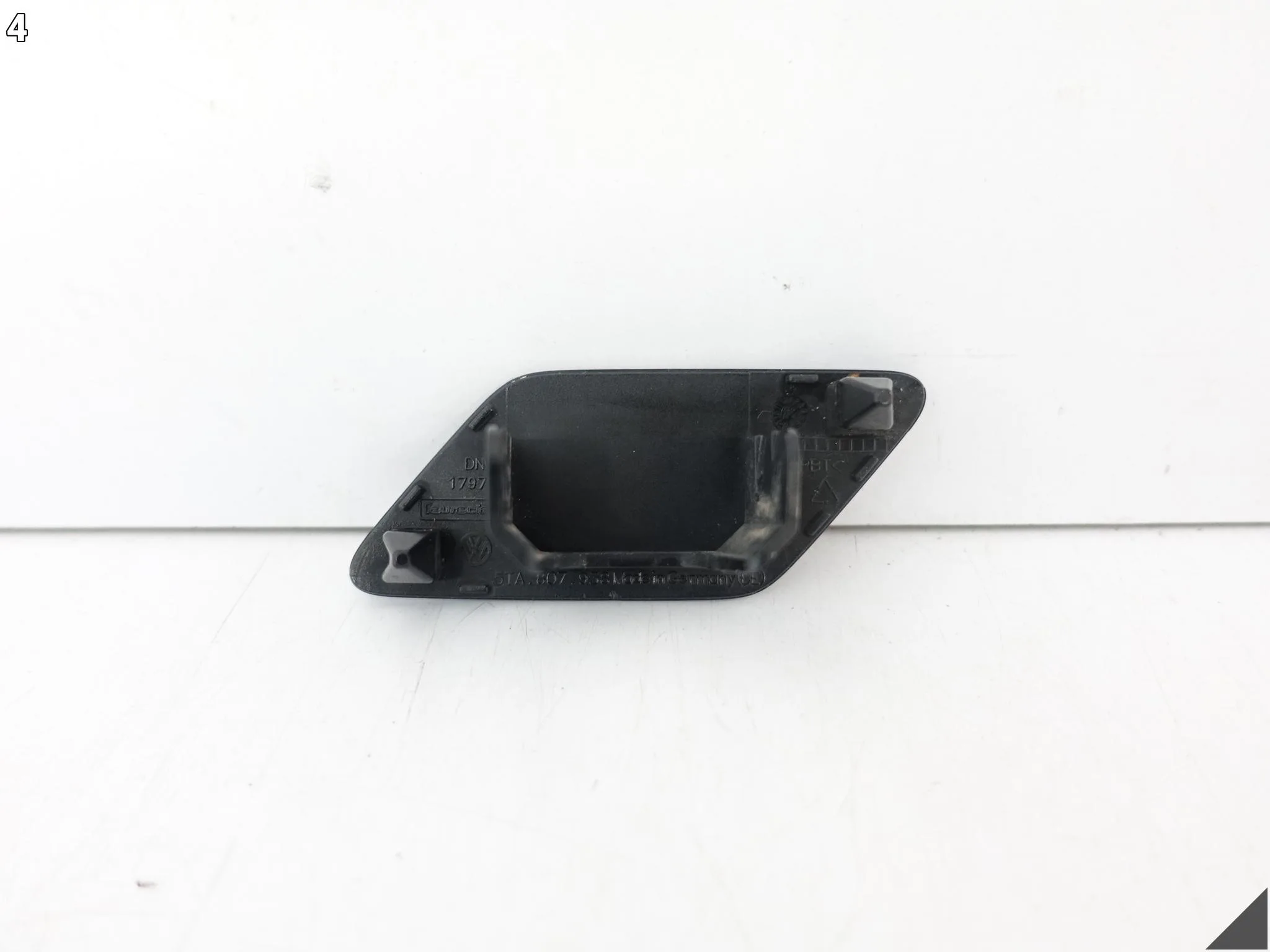 VW TOURAN II 5TA 15- ZAŚLEPKA SPRYSKIWACZA LAMPY PRZÓD PRAWA 5TA807938 6800297bd95e2f93d9dc6dafa5cd1cad