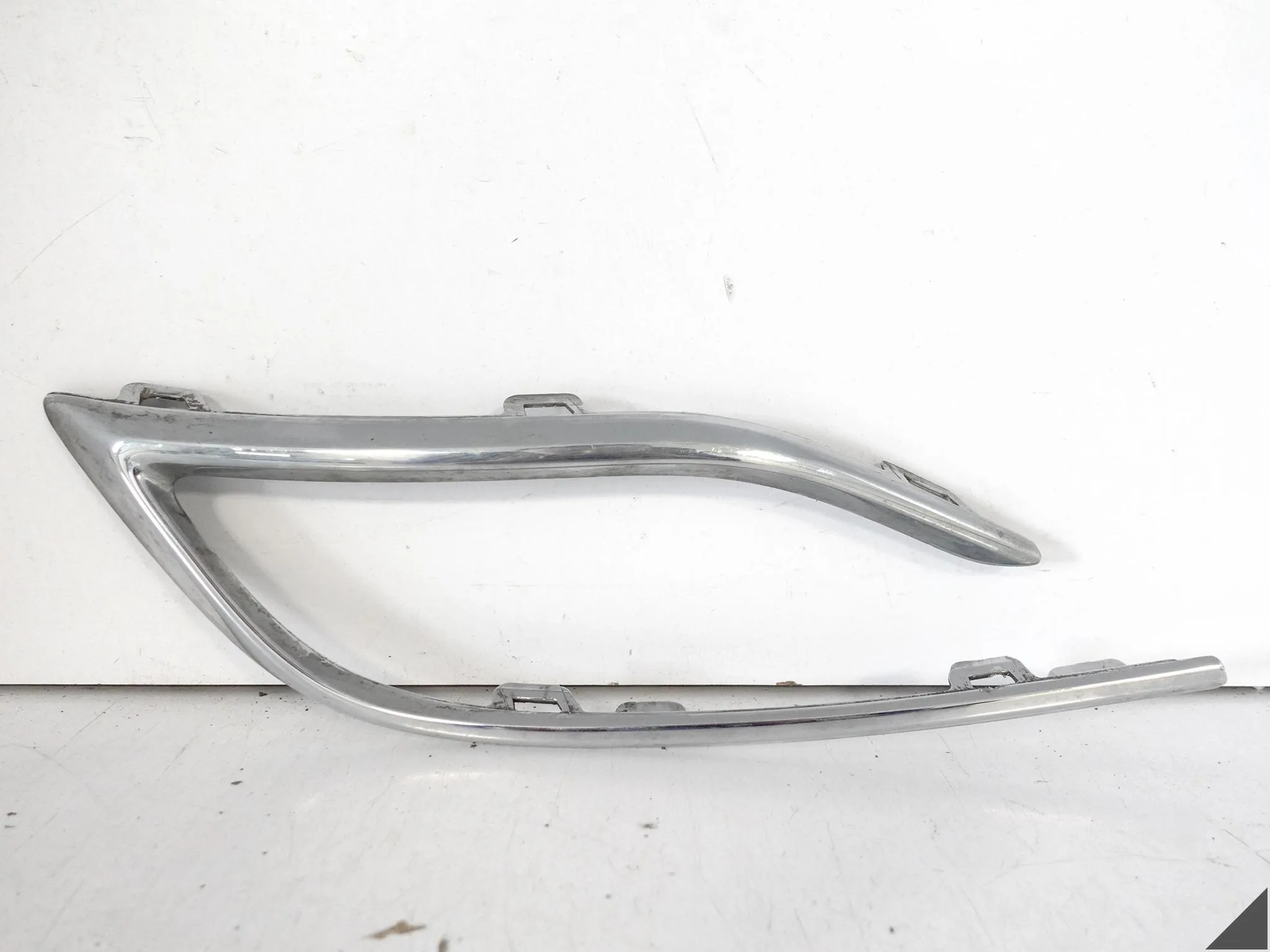 VW GOLF 8 VIII ALLTRACK 5H9 KOMBI 19- LISTWA CHROM SPOILER TYŁ PRAWY 3da44953176d26fe26d9fb23b59d931a