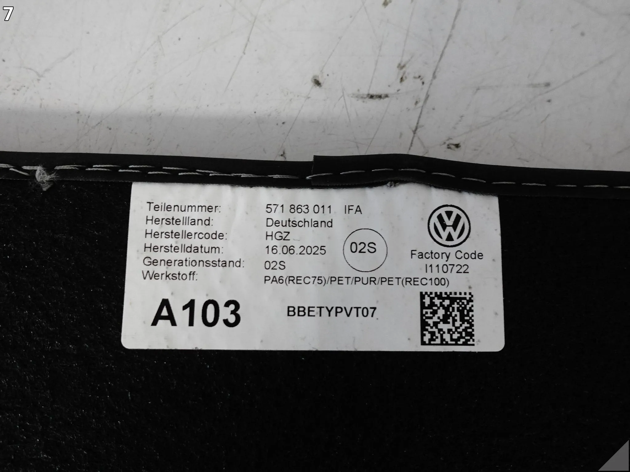 VW TIGUAN CT1 III 571 24- DYWANIKI WELUROWE PRZÓD LEWY TYŁ L=R IFA bc62d292ebc2ecc05ad4b5e716ccd2ef